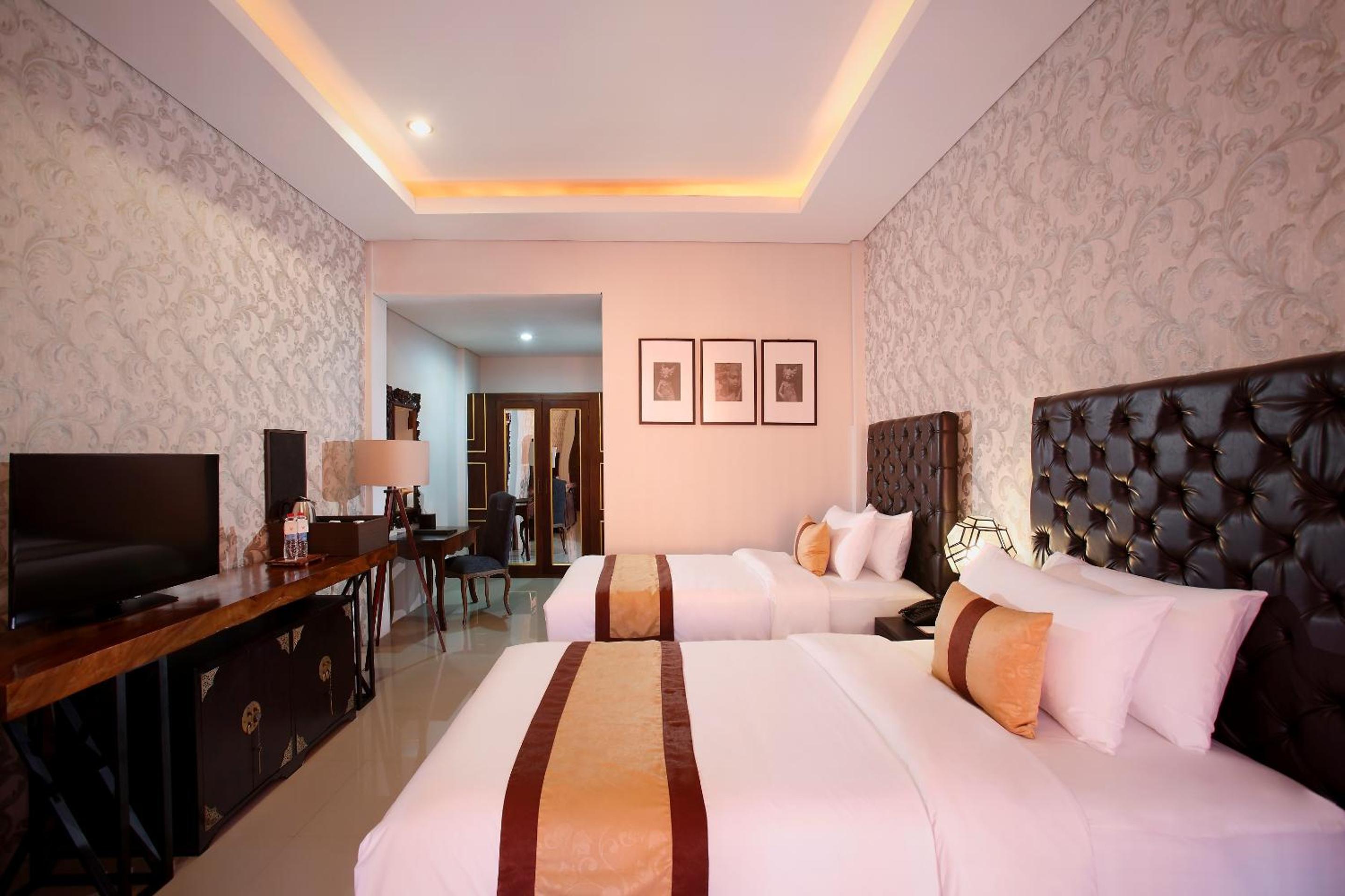 Deluxe Double or Twin Room - Photo 6