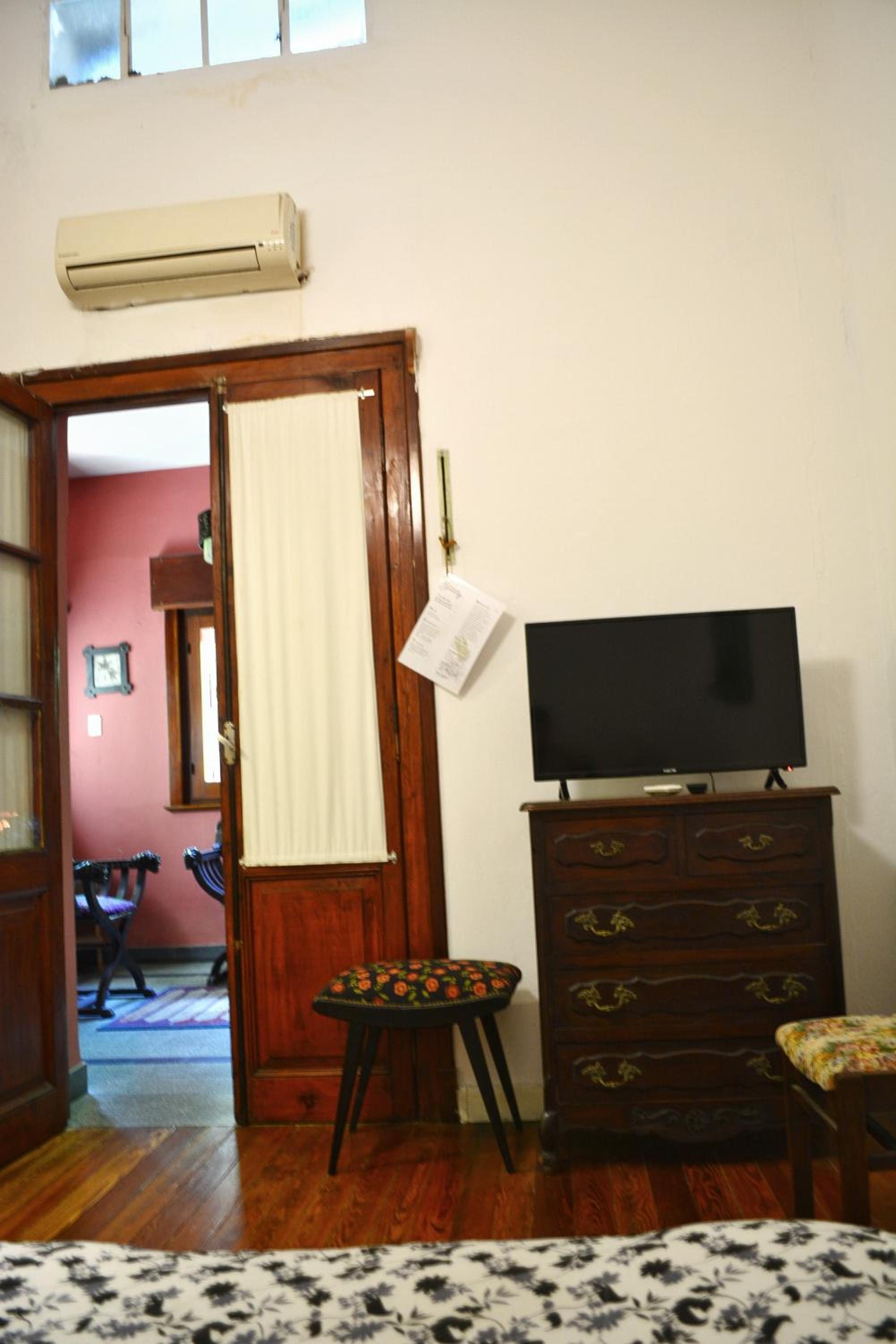 Budget Double Room photo 3