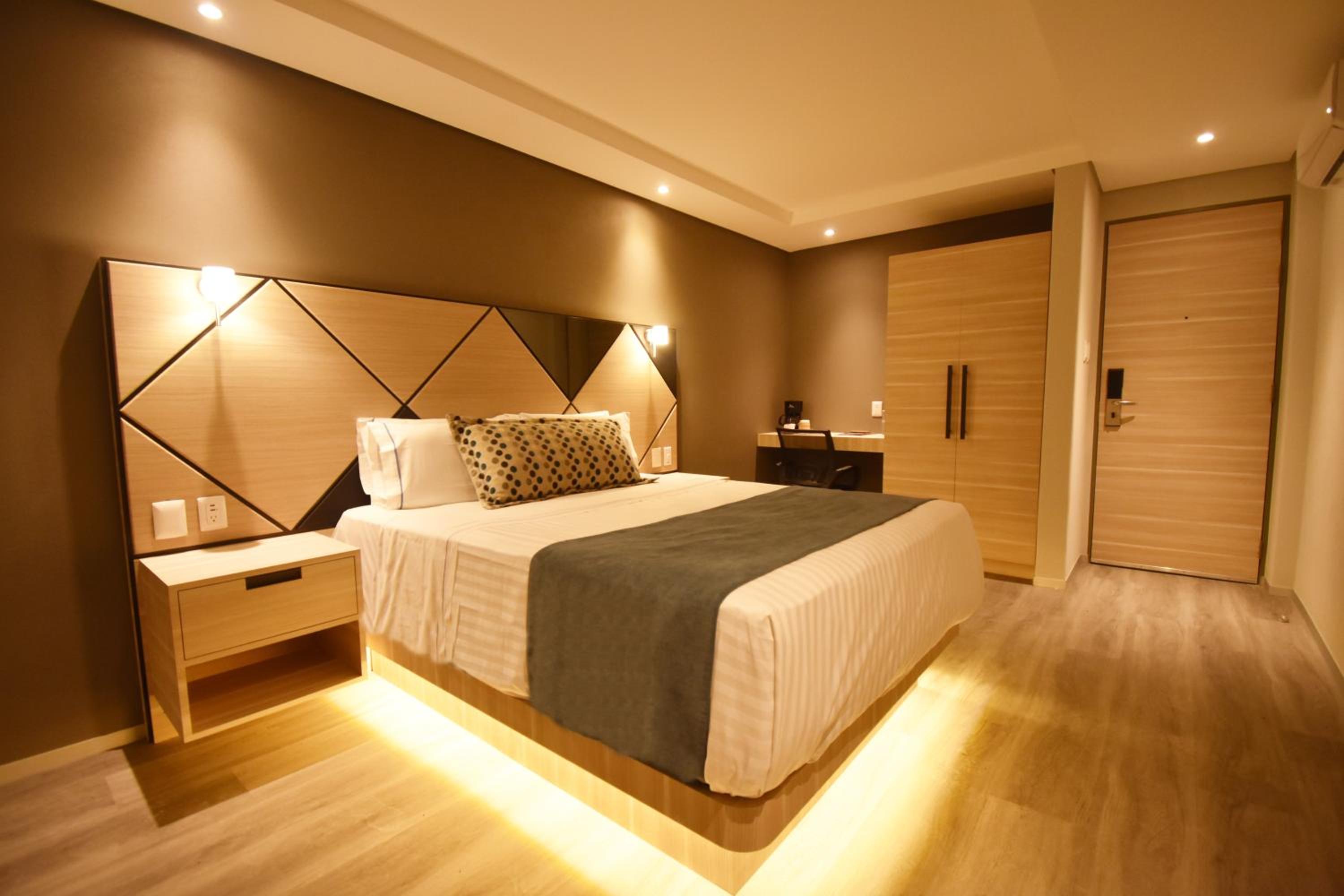 Superior Room - Photo 9