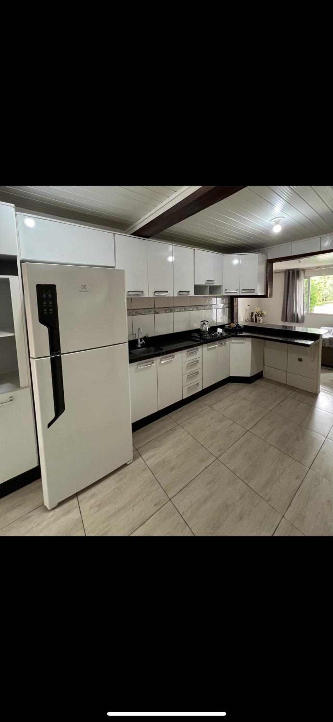 Three-Bedroom House photo 3