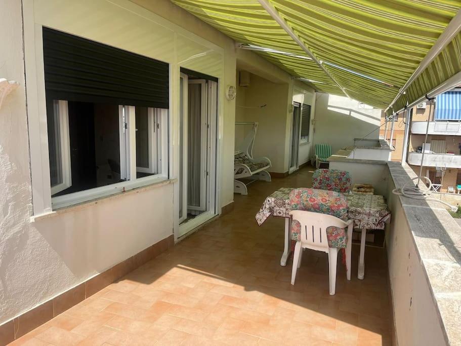 Three-Bedroom Apartment with Ocean View photo 3