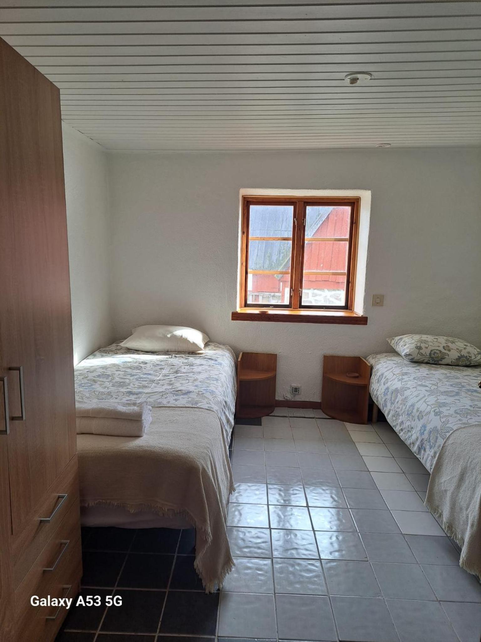 Double Room with Private Bathroom - No pets allowed - Photo 1