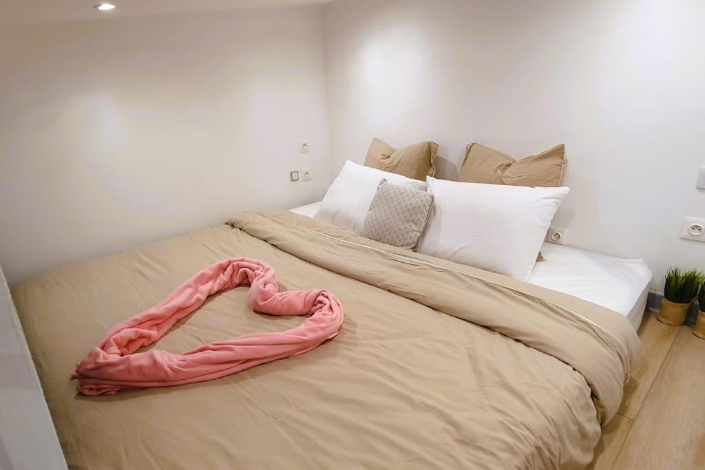 Apartment photo 1