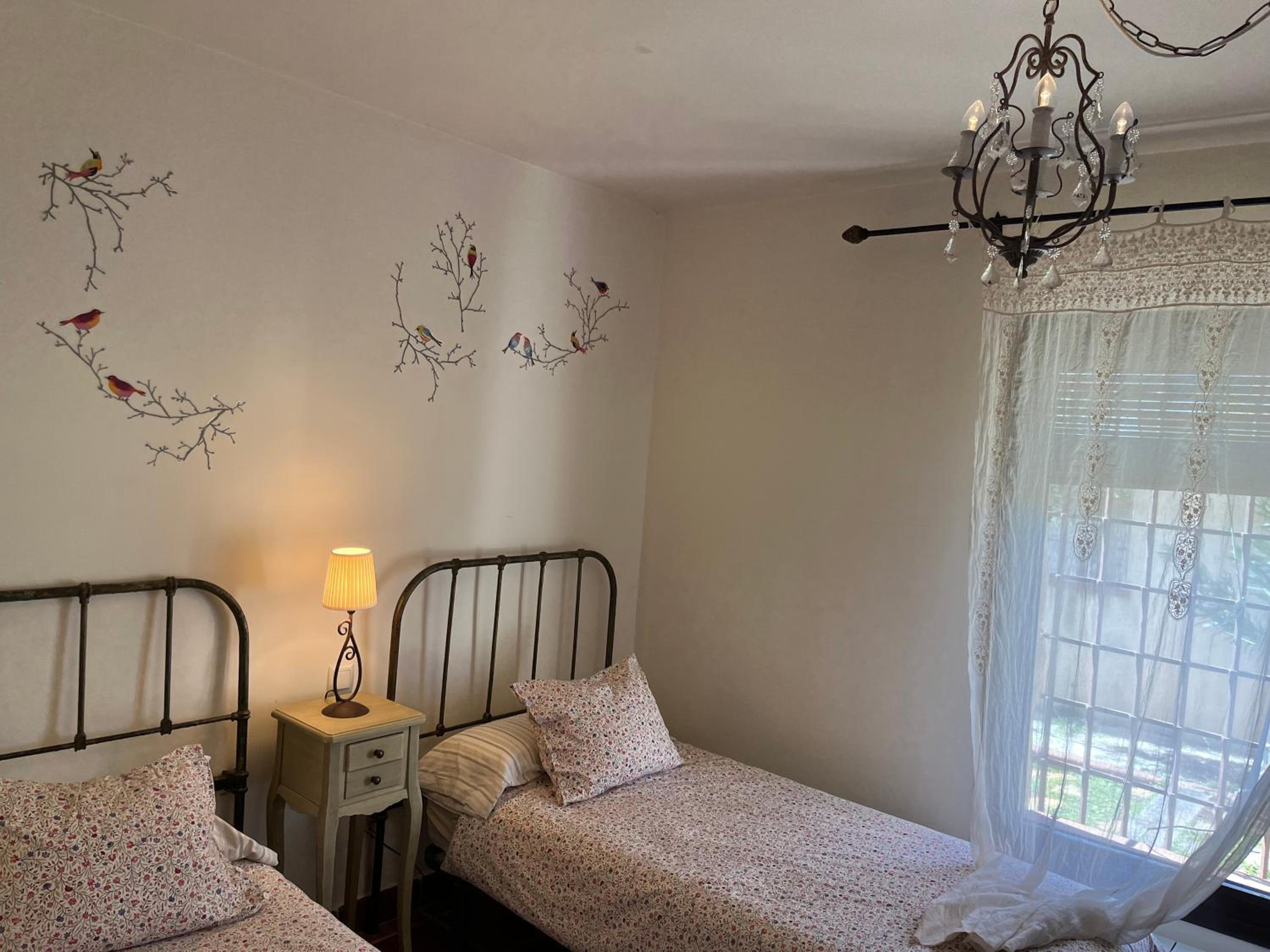 Four-Bedroom House photo 2
