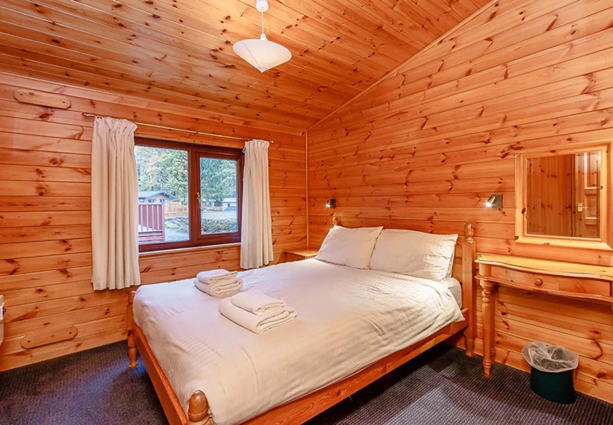 Pet Friendly Classic Lodge 2 Bed