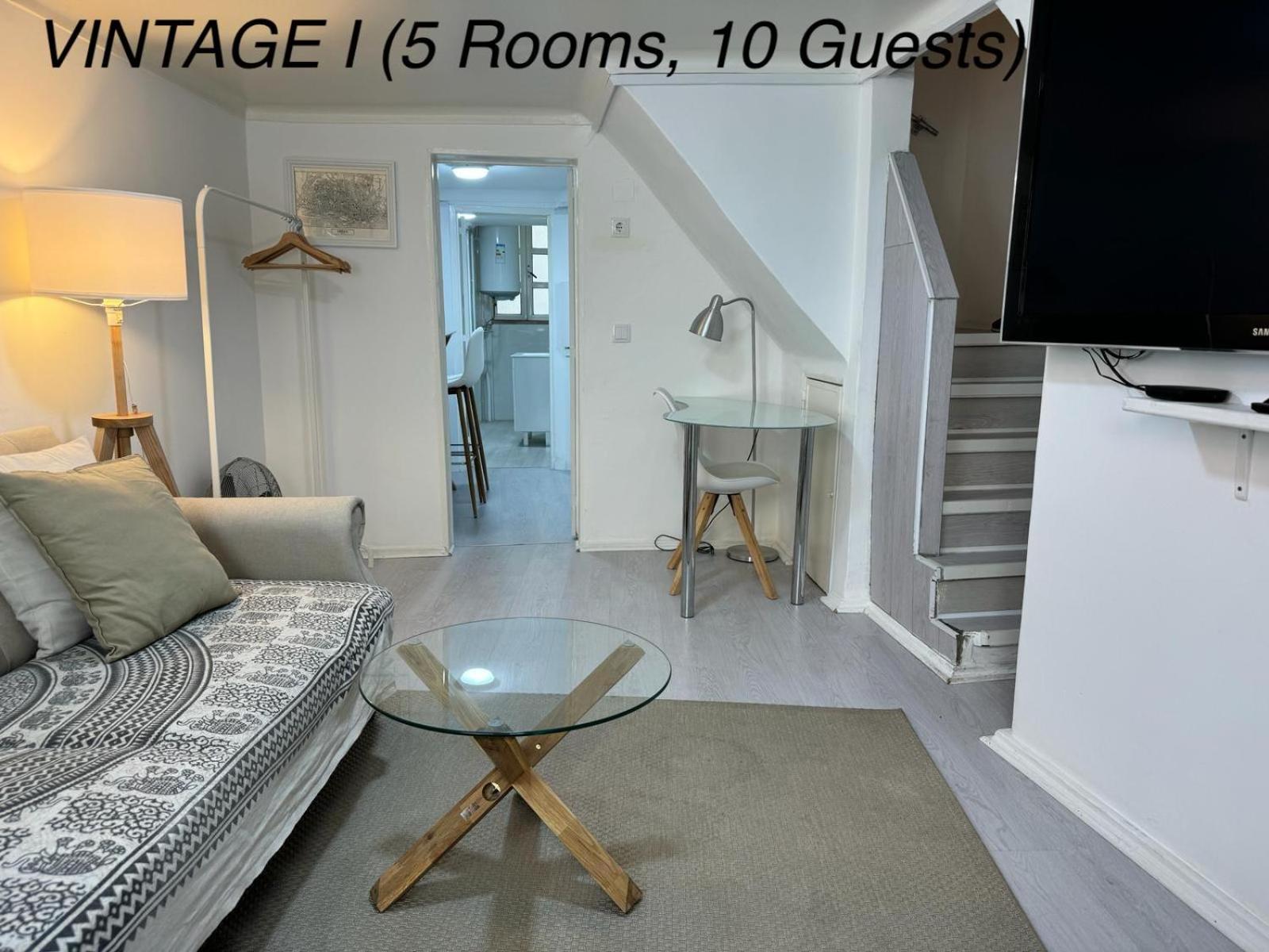 Apartment - Split Level - Photo 38