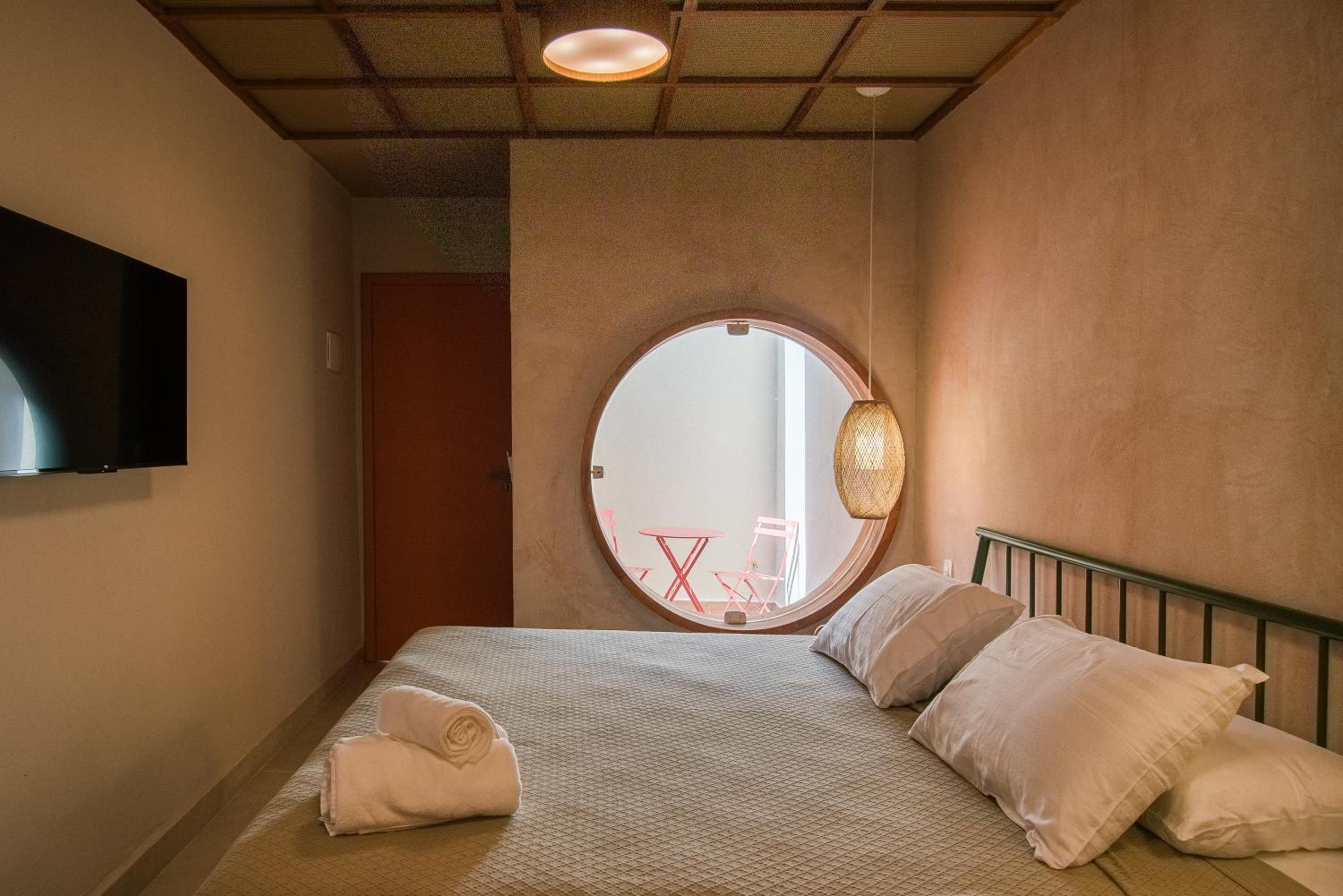 Deluxe Suite with Spa Bath