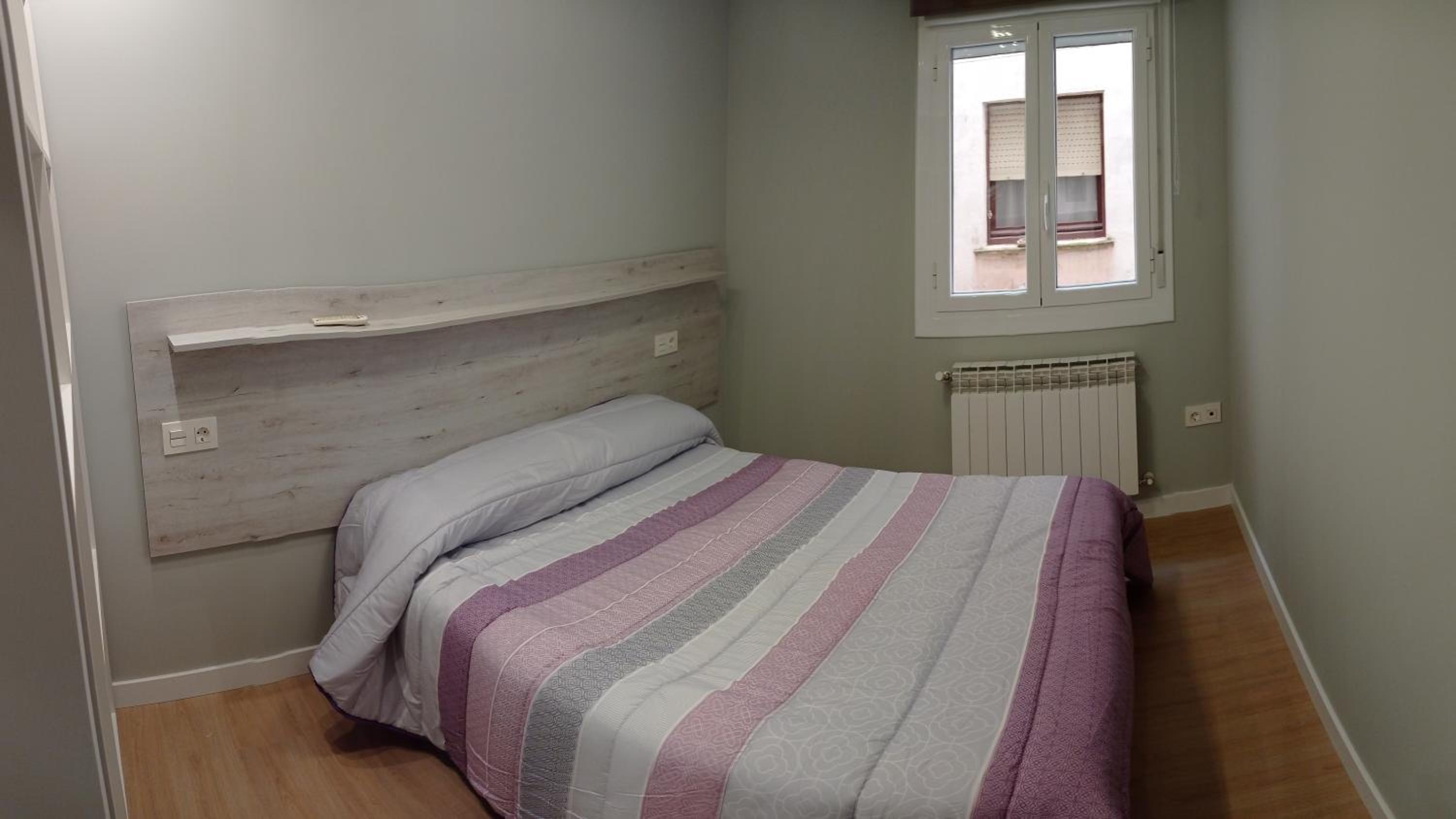 Three-Bedroom Apartment photo 2