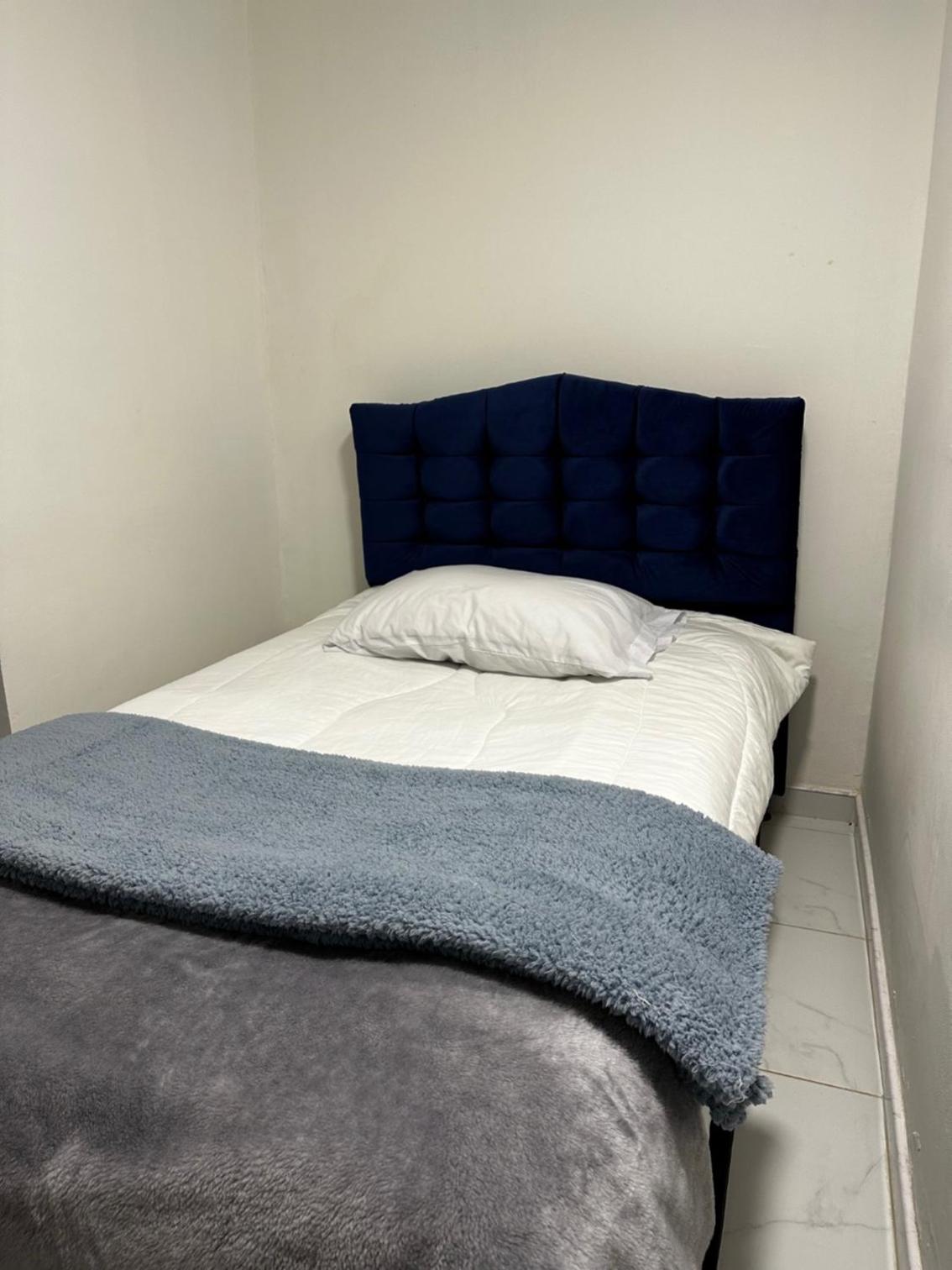 Twin Room With Private Bathroom photo 3