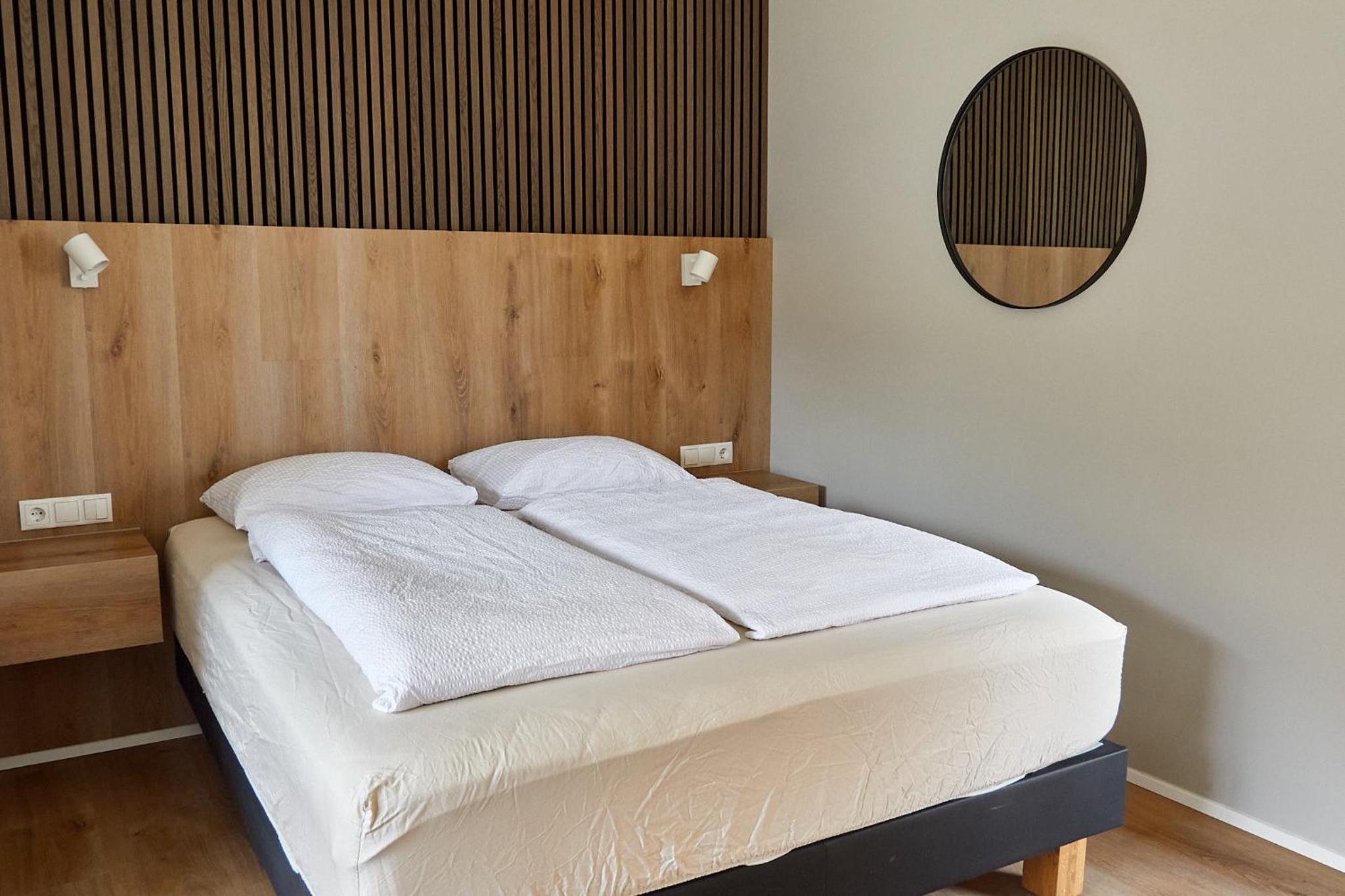 Standard Triple Room ( Double bed + 1 Single)
