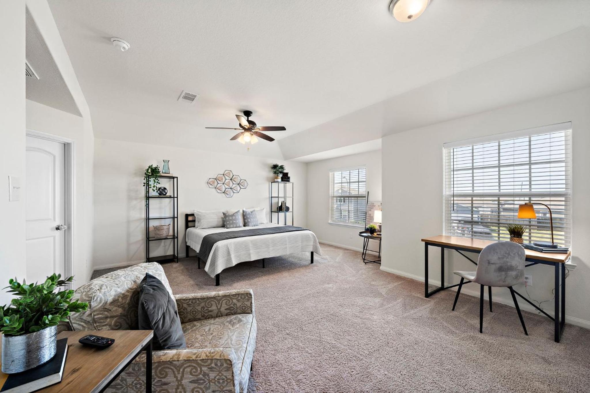 Apartment photo 1