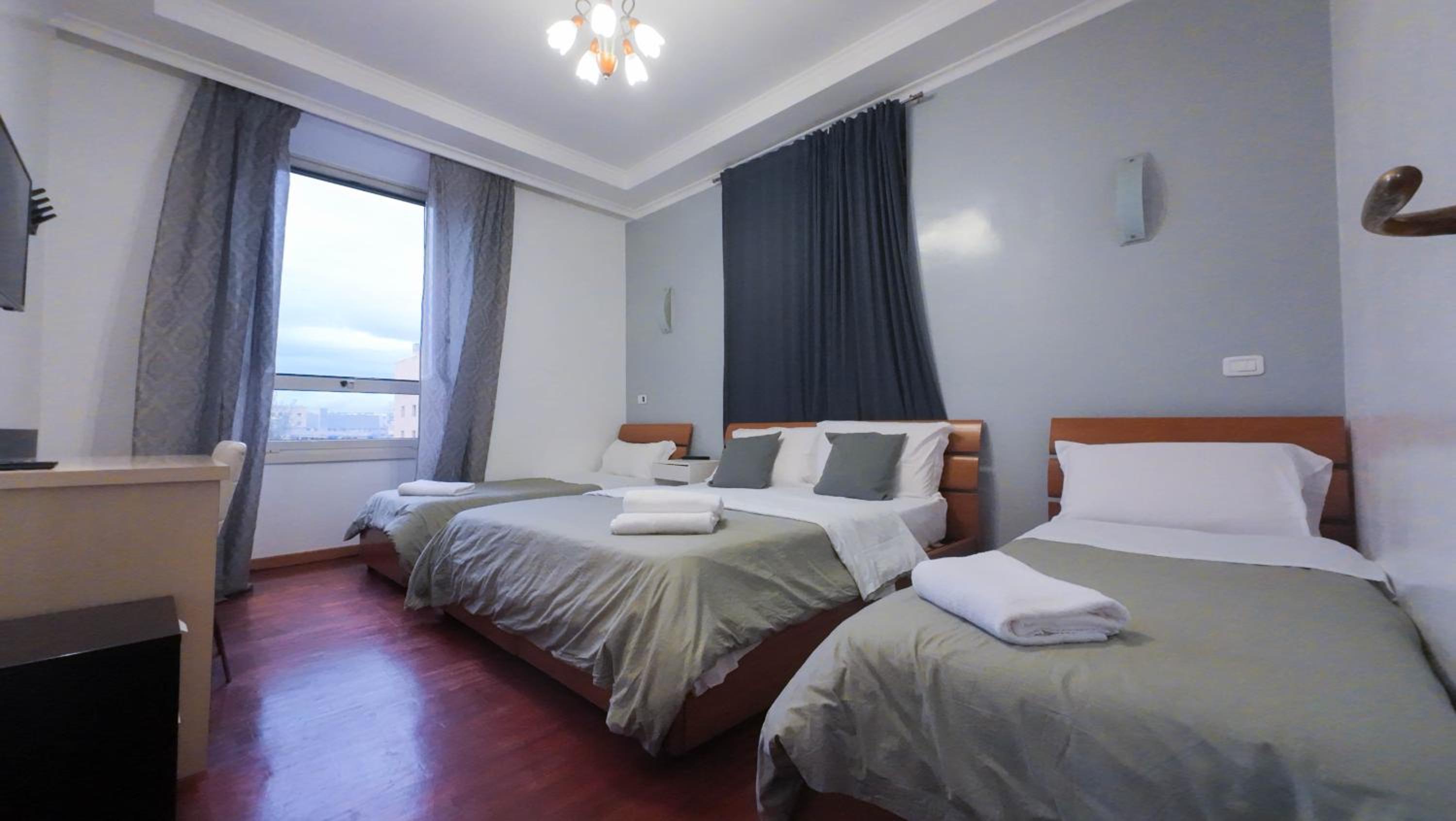 Quadruple Room with Private Bathroom photo 3