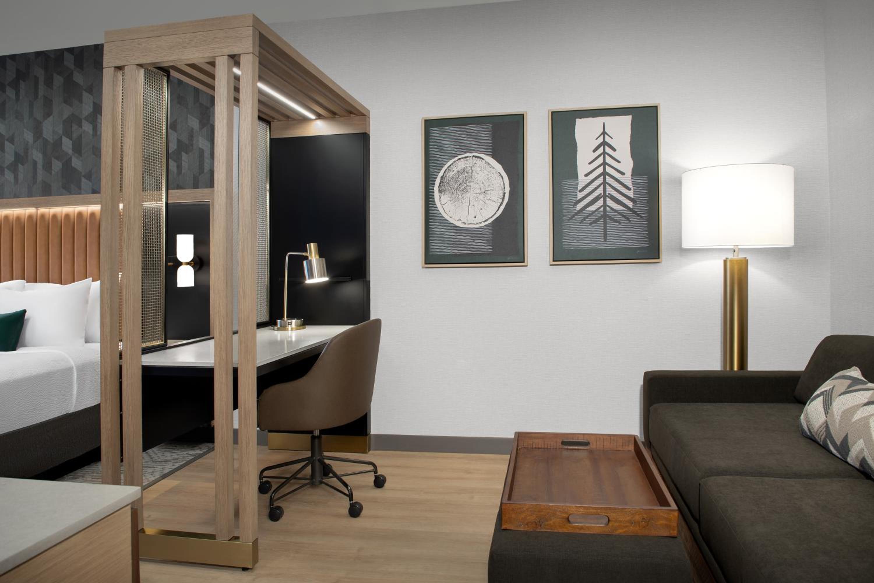 Queen Studio with Two Queen Beds and Sofa Bed - Photo 24