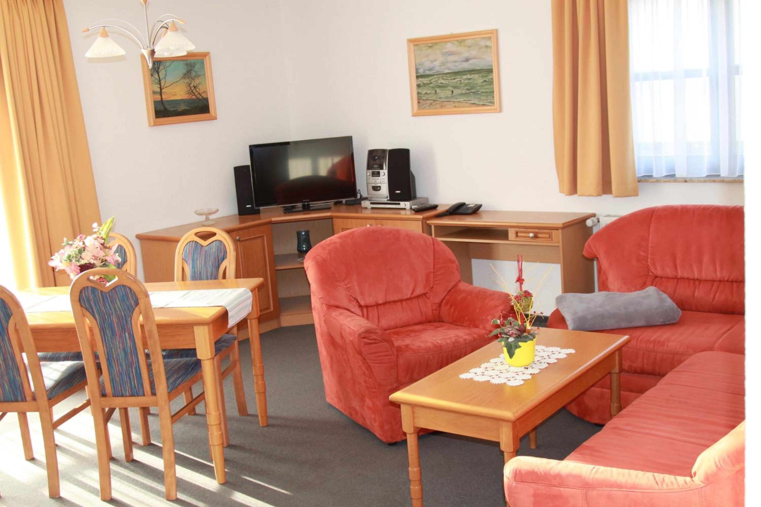 Apartment with Balcony - Neptun photo 1