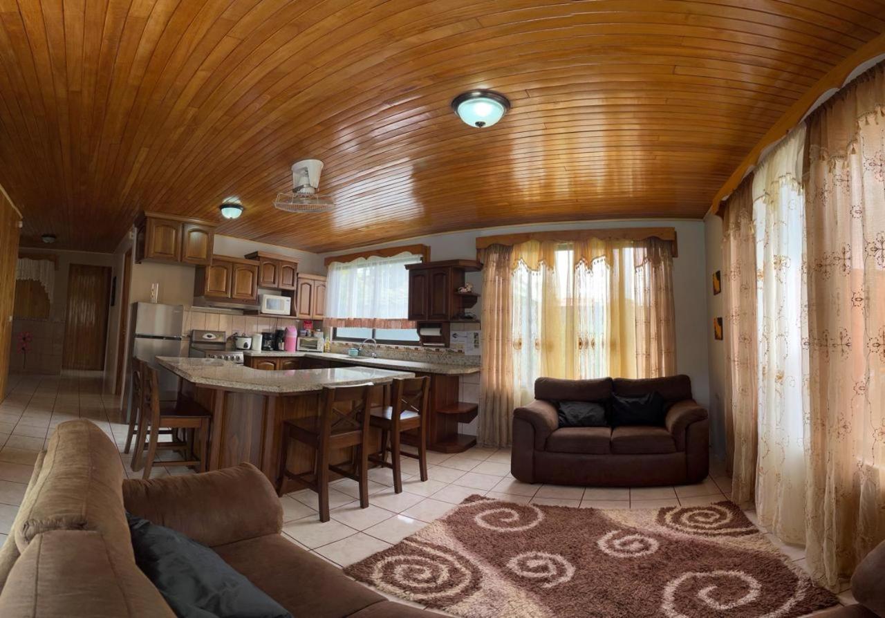 Three-Bedroom House photo 3