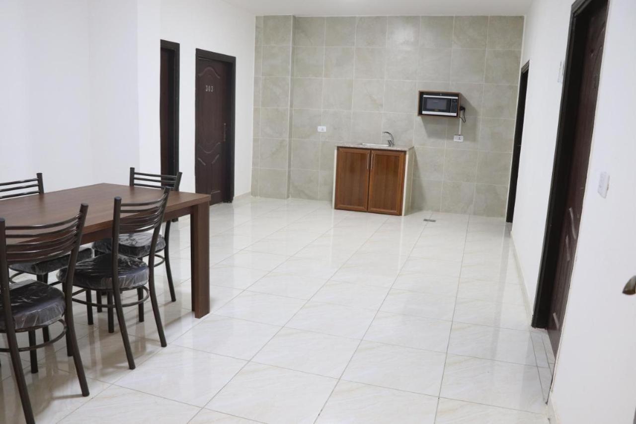Deluxe Family Suite