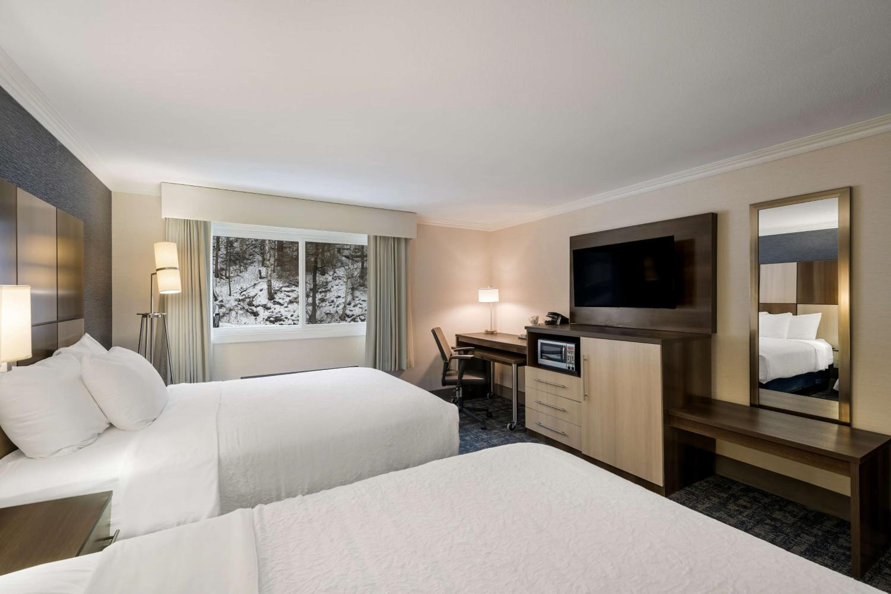 Queen Room with Two Queen Beds and Walk-In Shower - Mobility Accessible - Photo 2