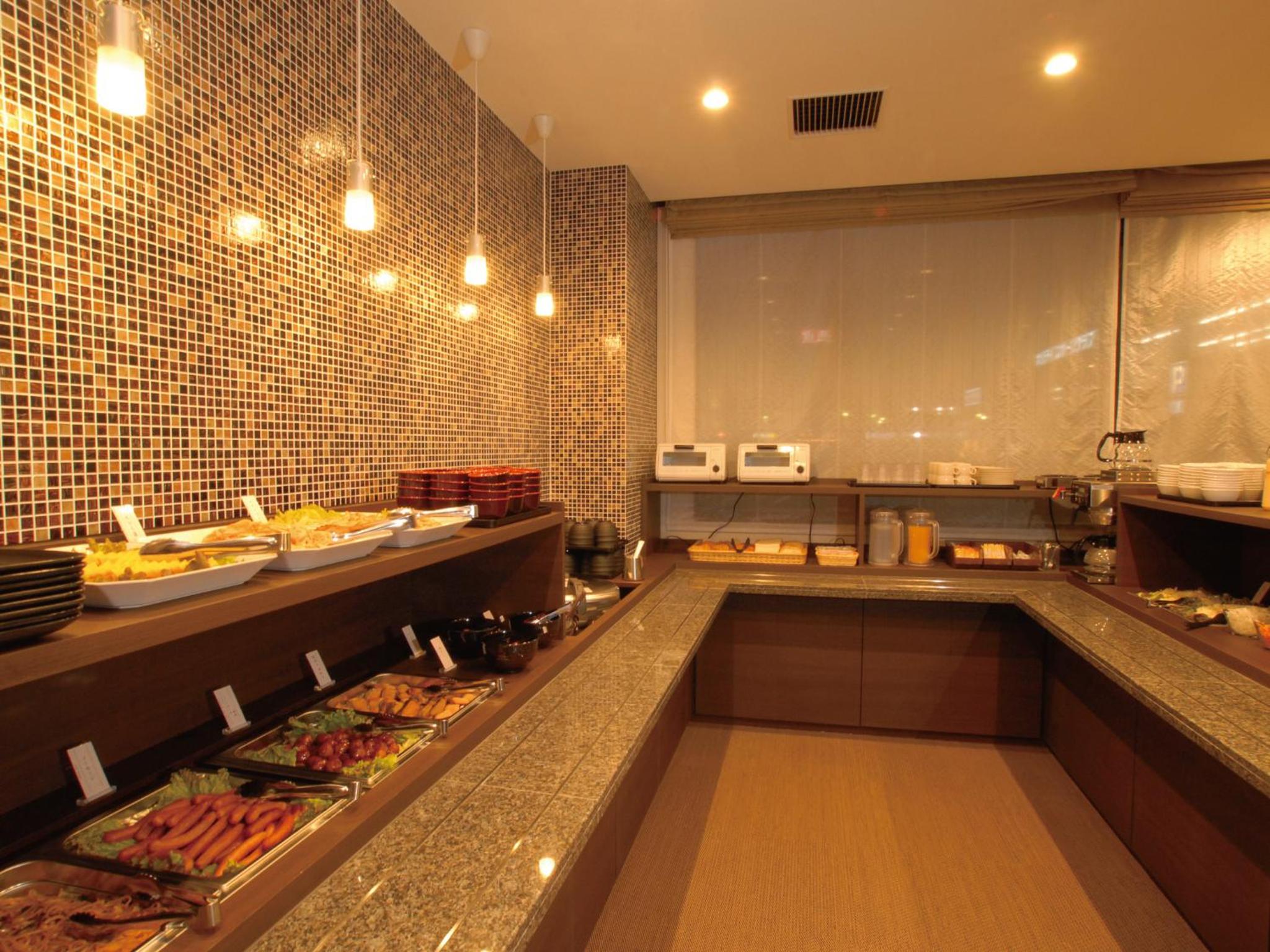 Single Room - Non-Smoking photo 3