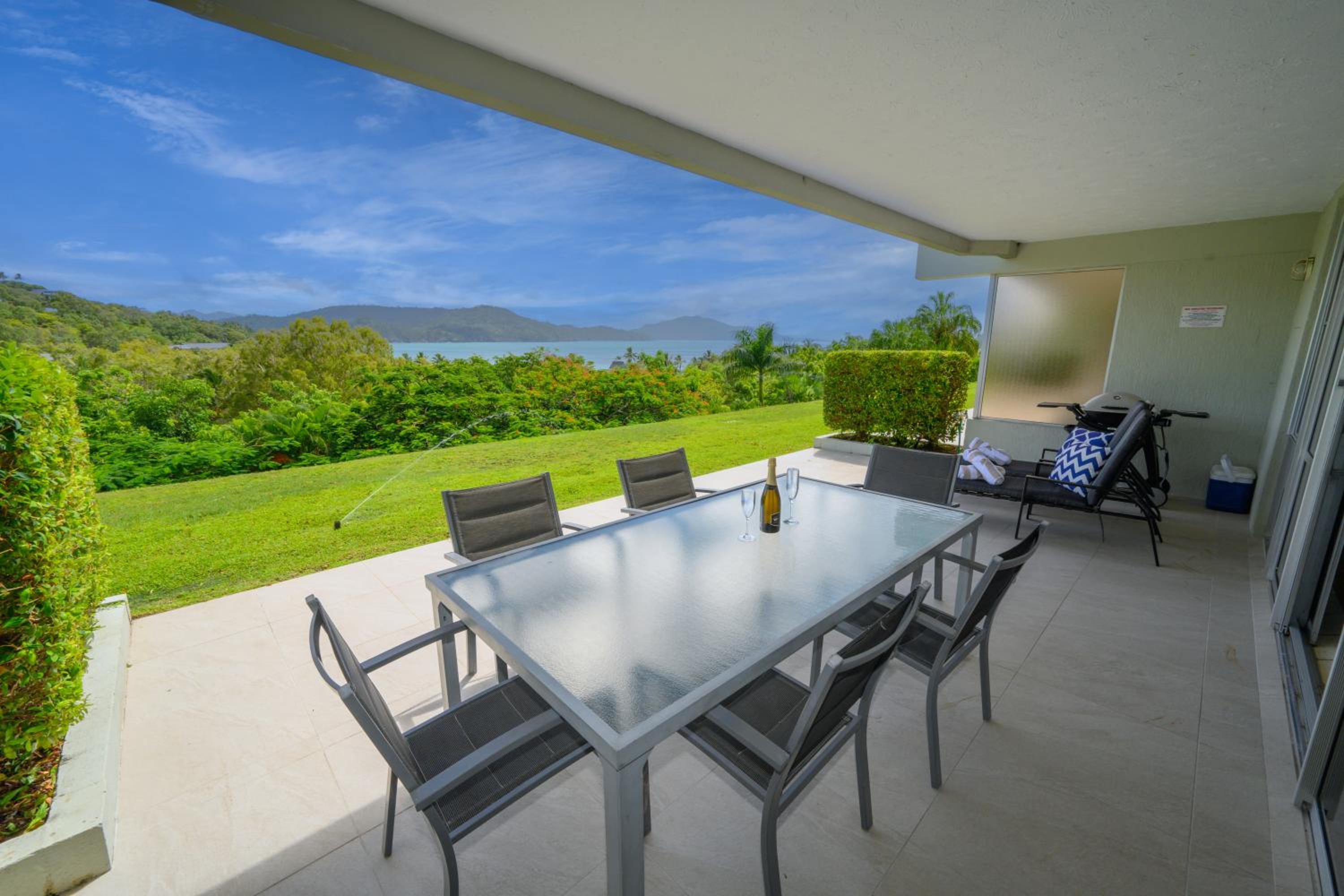 Poinciana Ground Floor 2 Bedroom photo 2