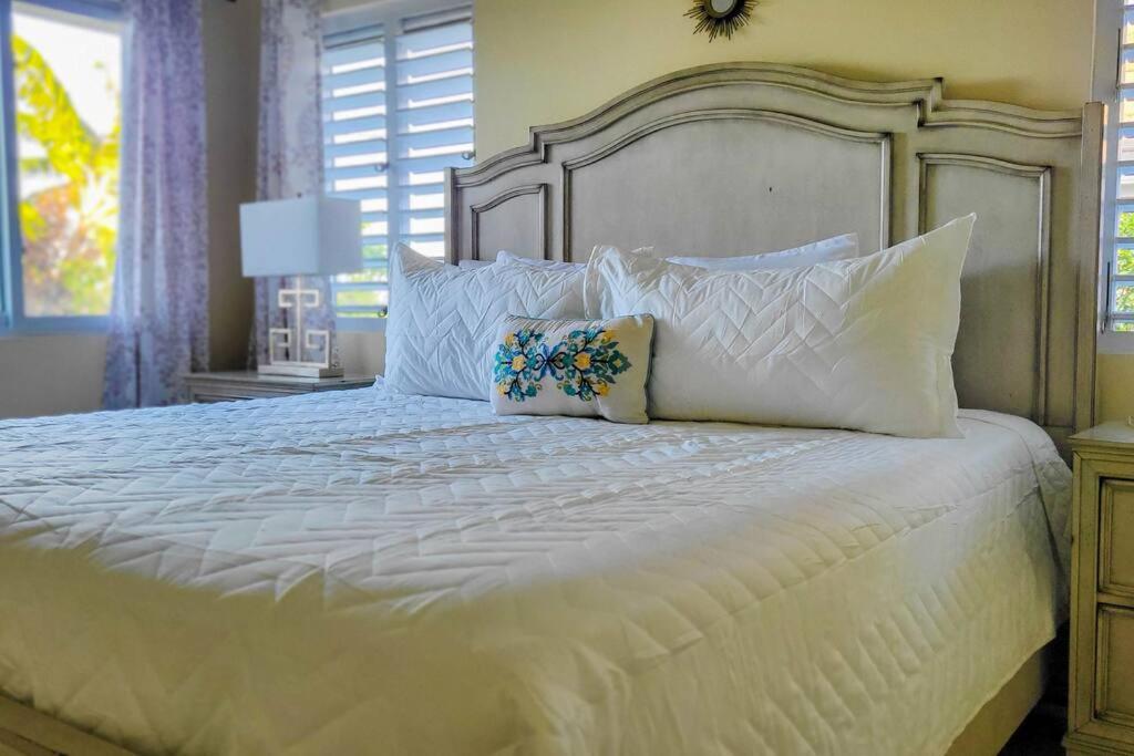 Three-Bedroom Villa photo 1