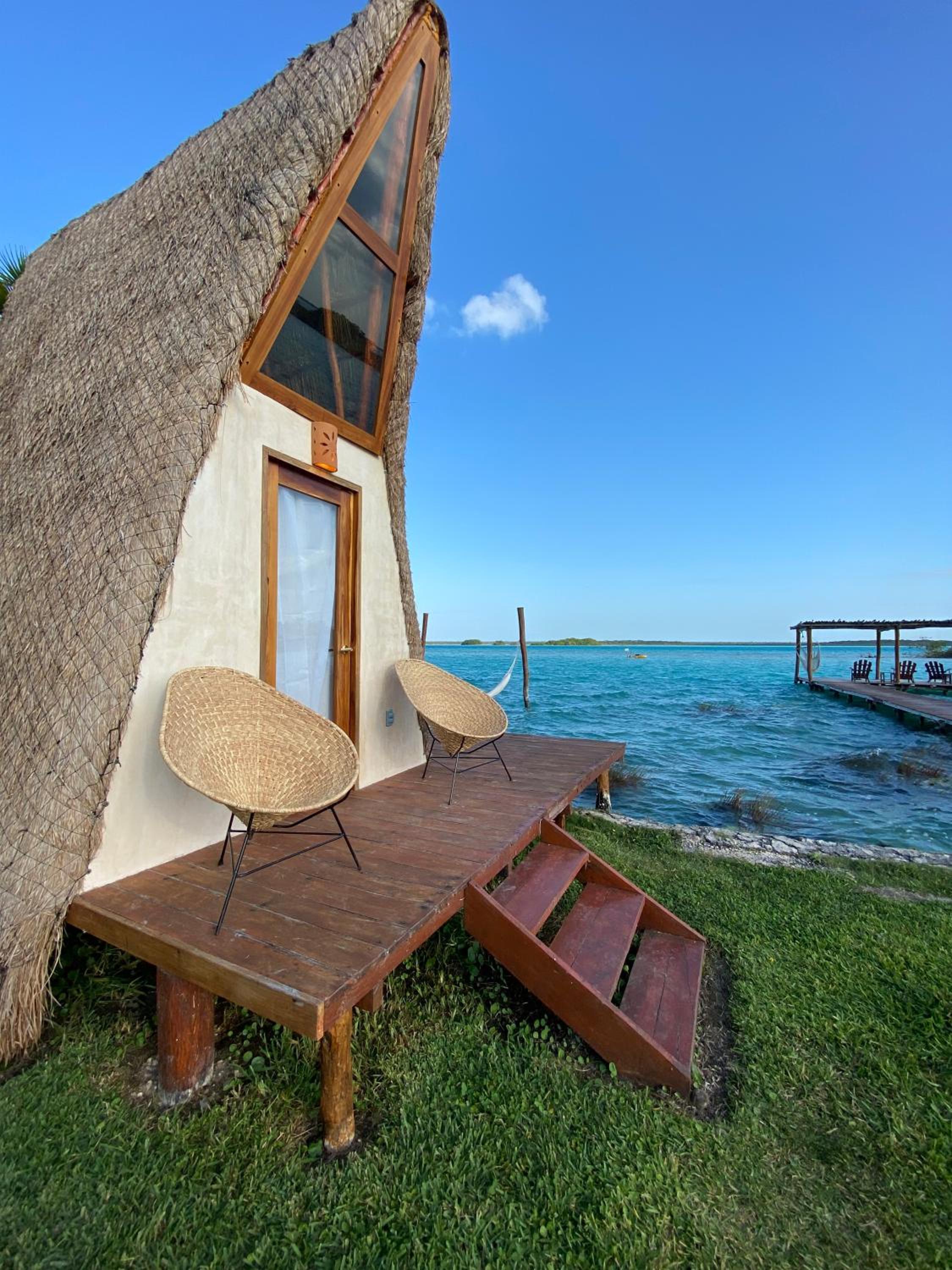Bungalow - Water Front  - Photo 3
