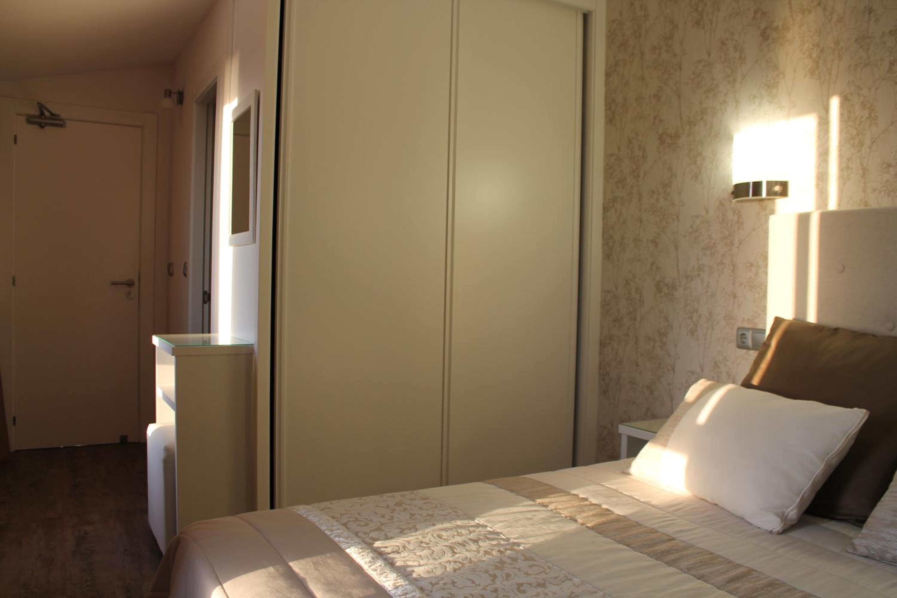 Double Room with Ocean View - Photo 3
