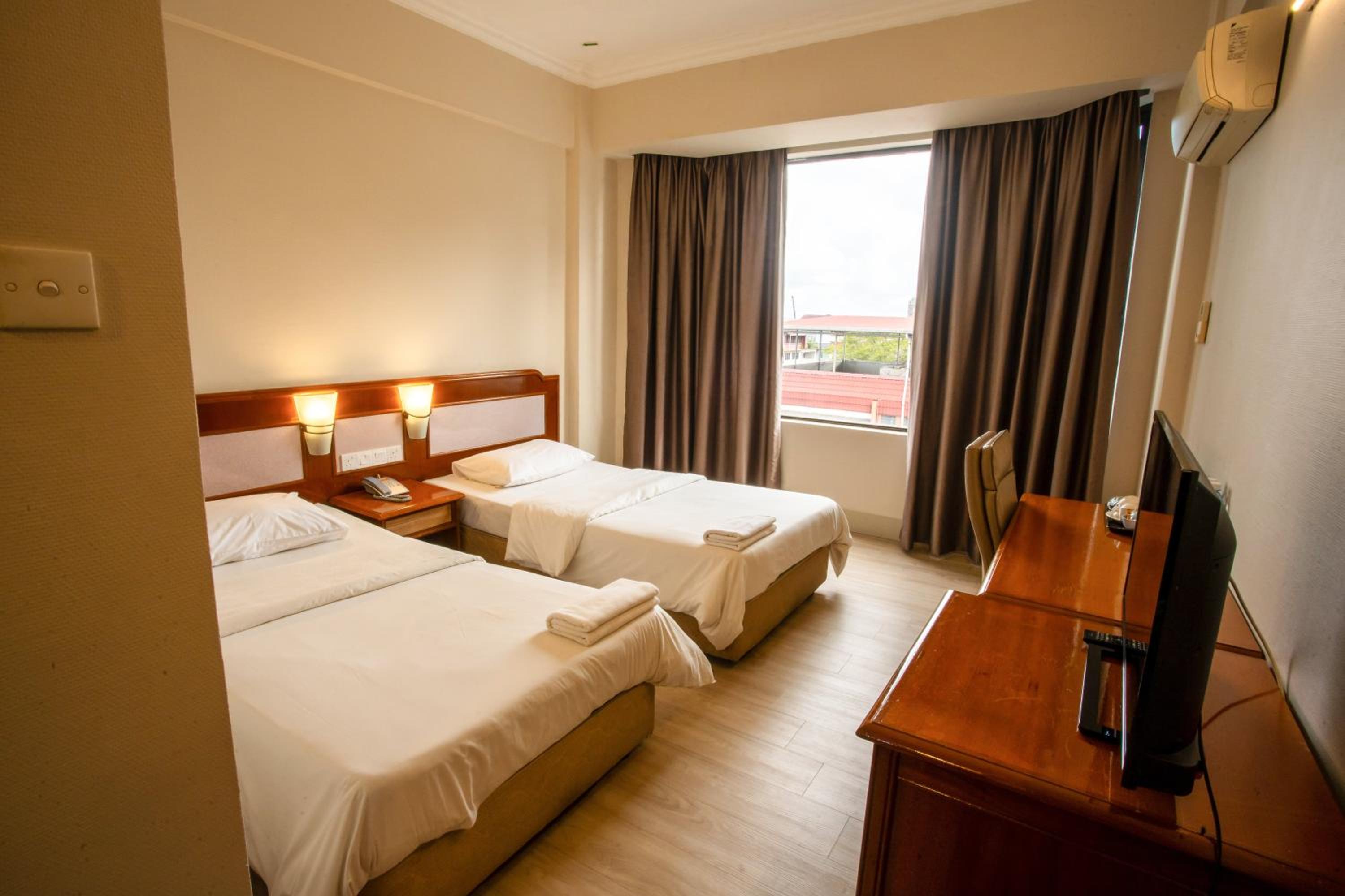 Standard Twin Room photo 3