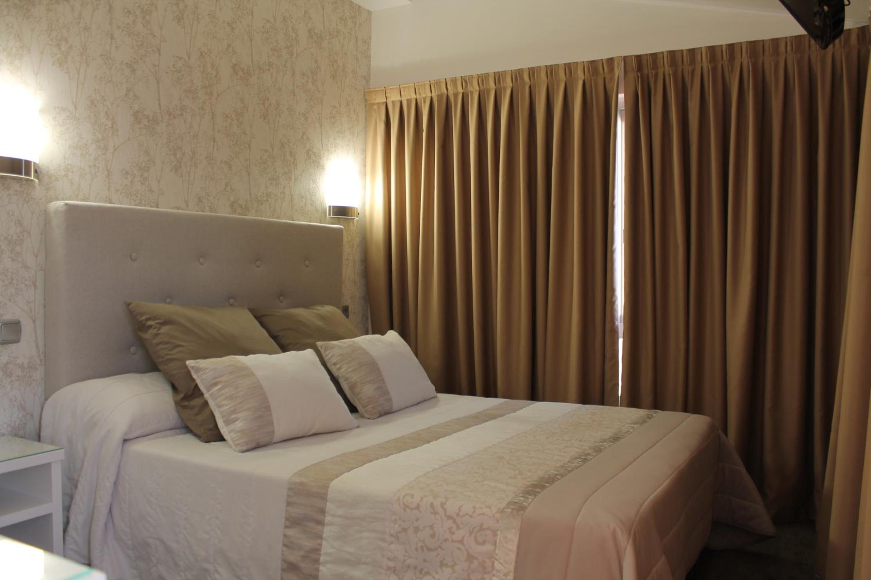 Double Room with Ocean View - Photo 5