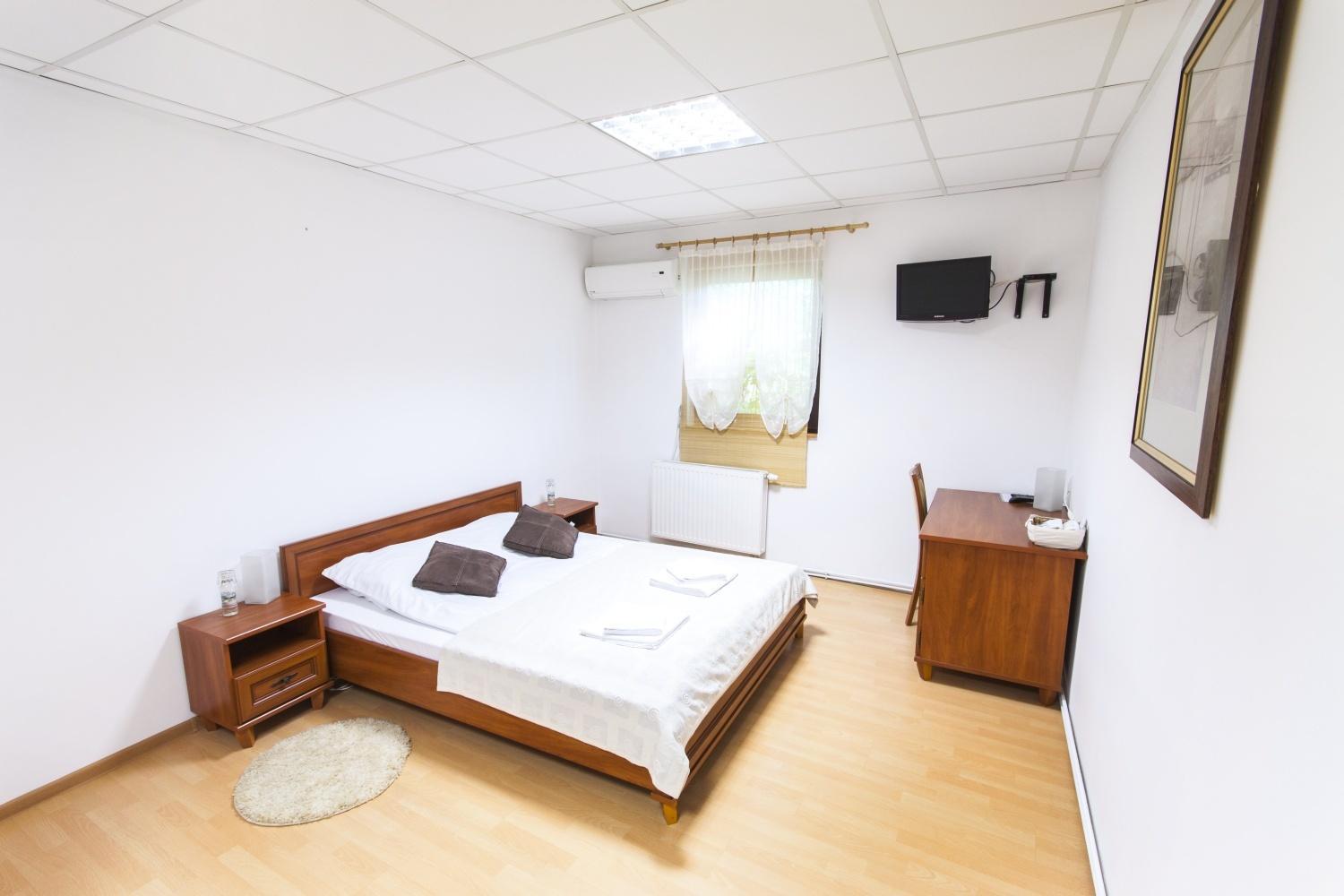 Double Room photo 2