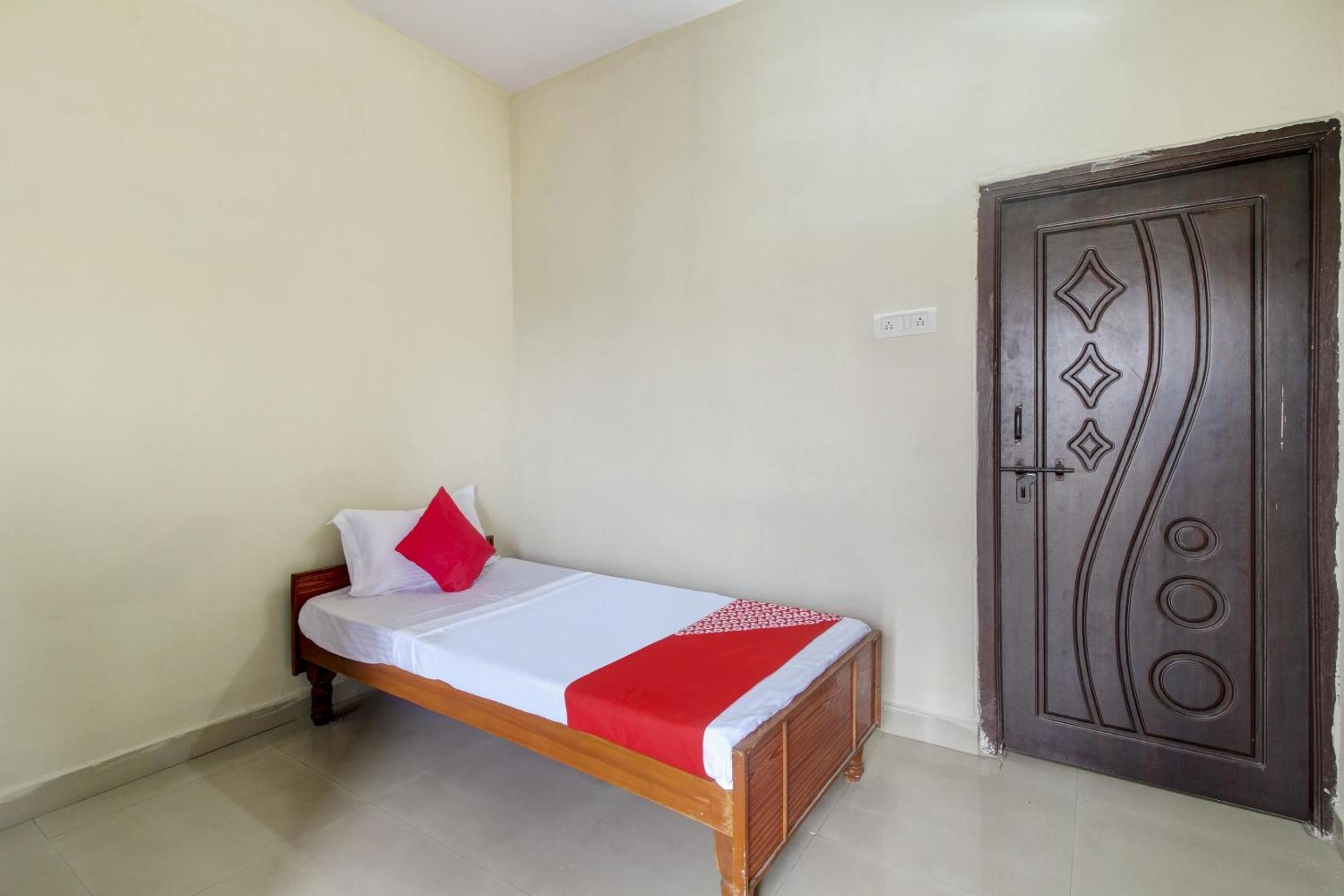 Classic Triple Room
