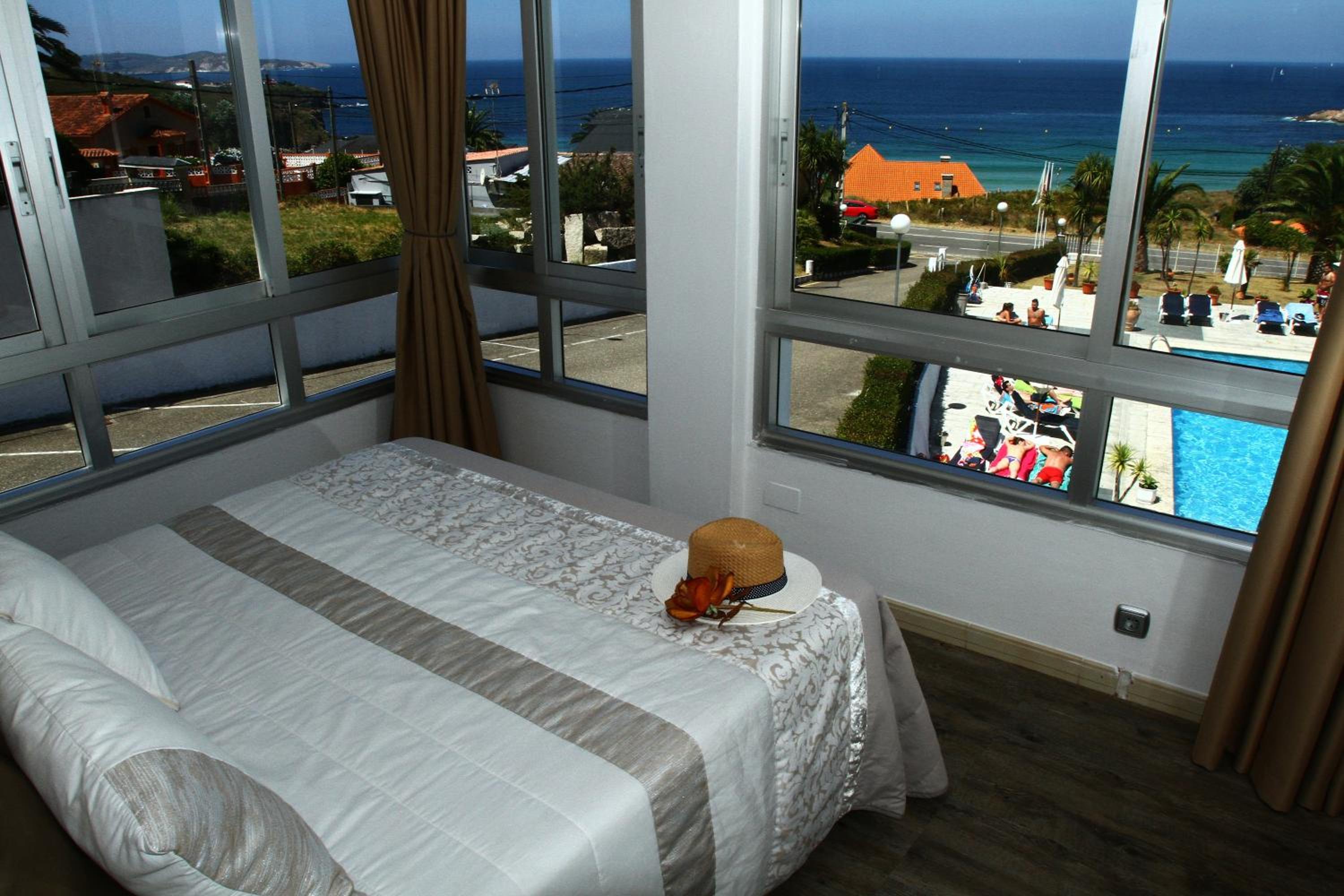 Double Room with Ocean View - Photo 6