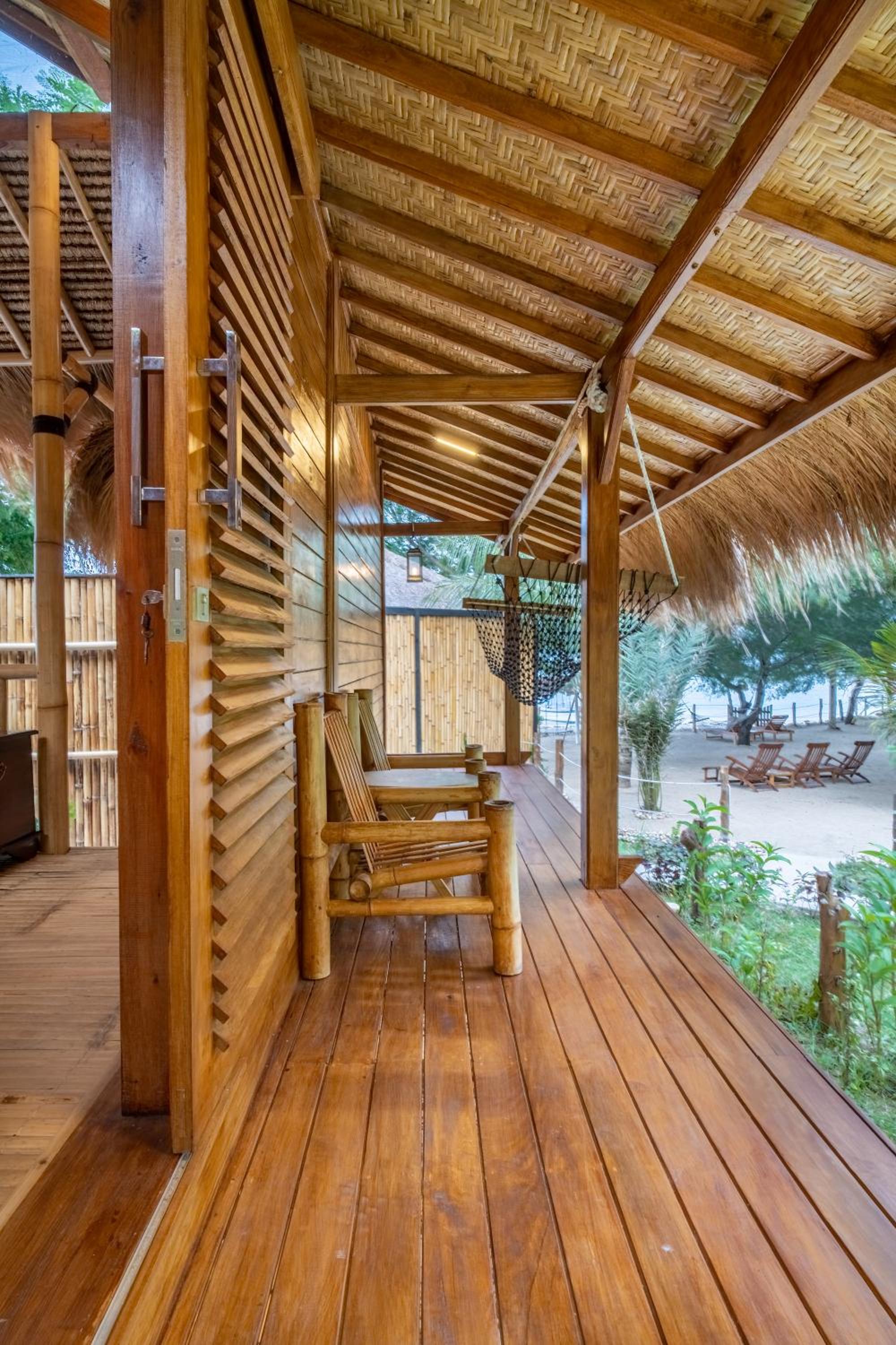 Villa with Garden View - Photo 3