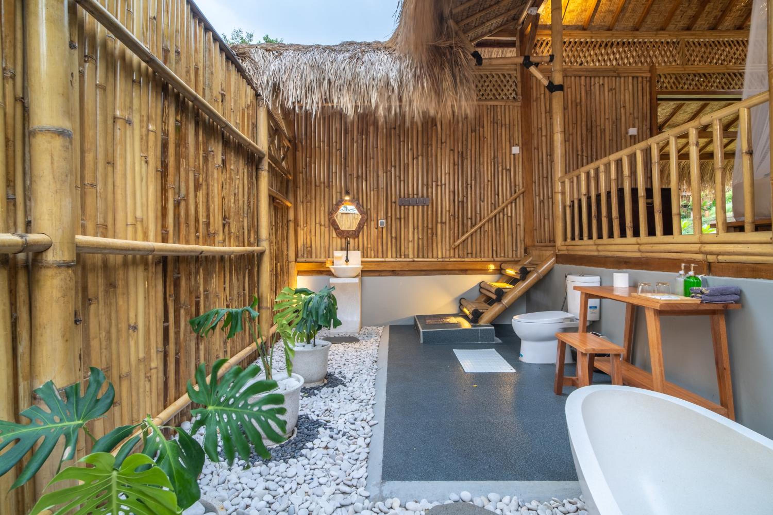 Villa with Garden View - Photo 4