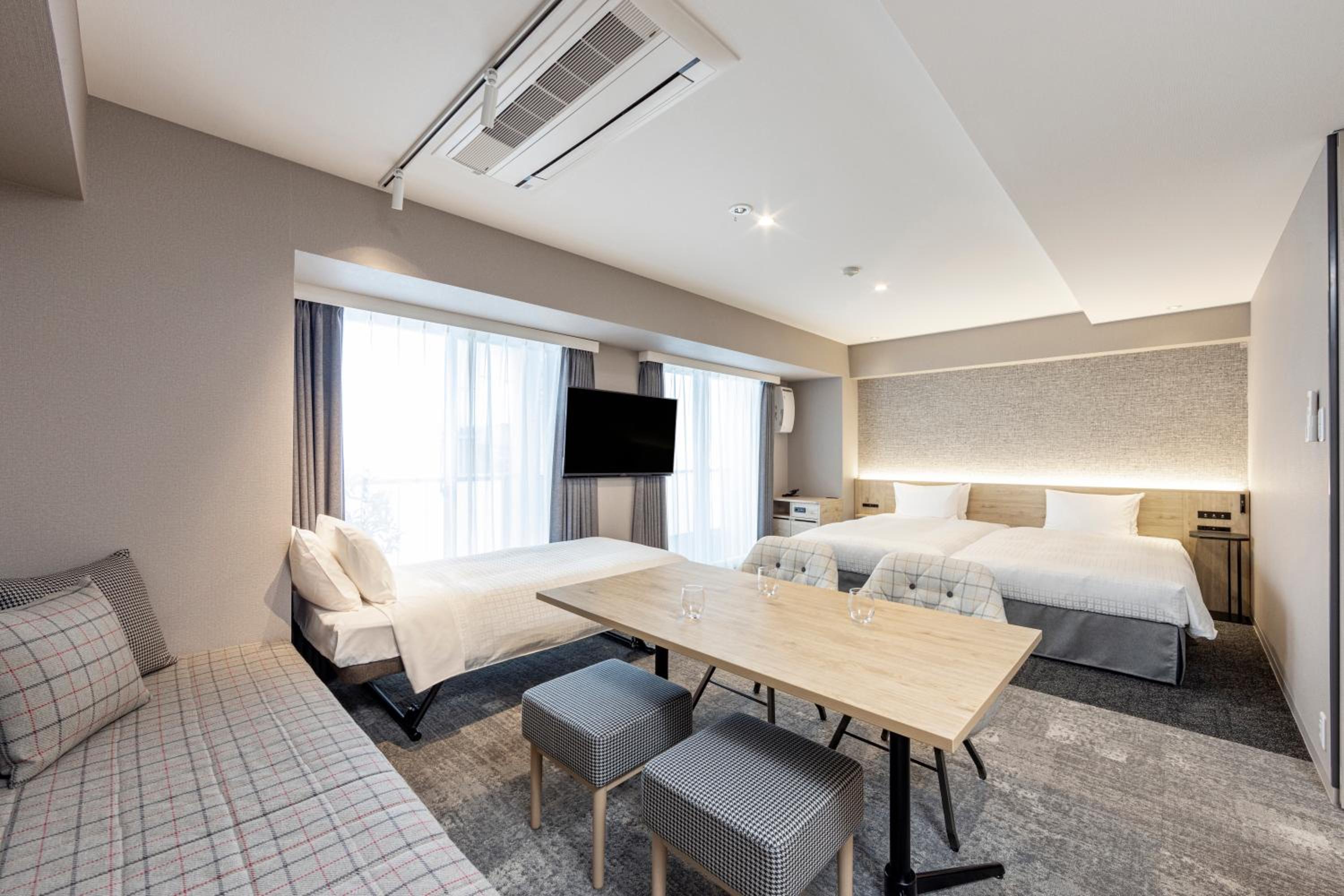 Residential Family Room - Non-Smoking