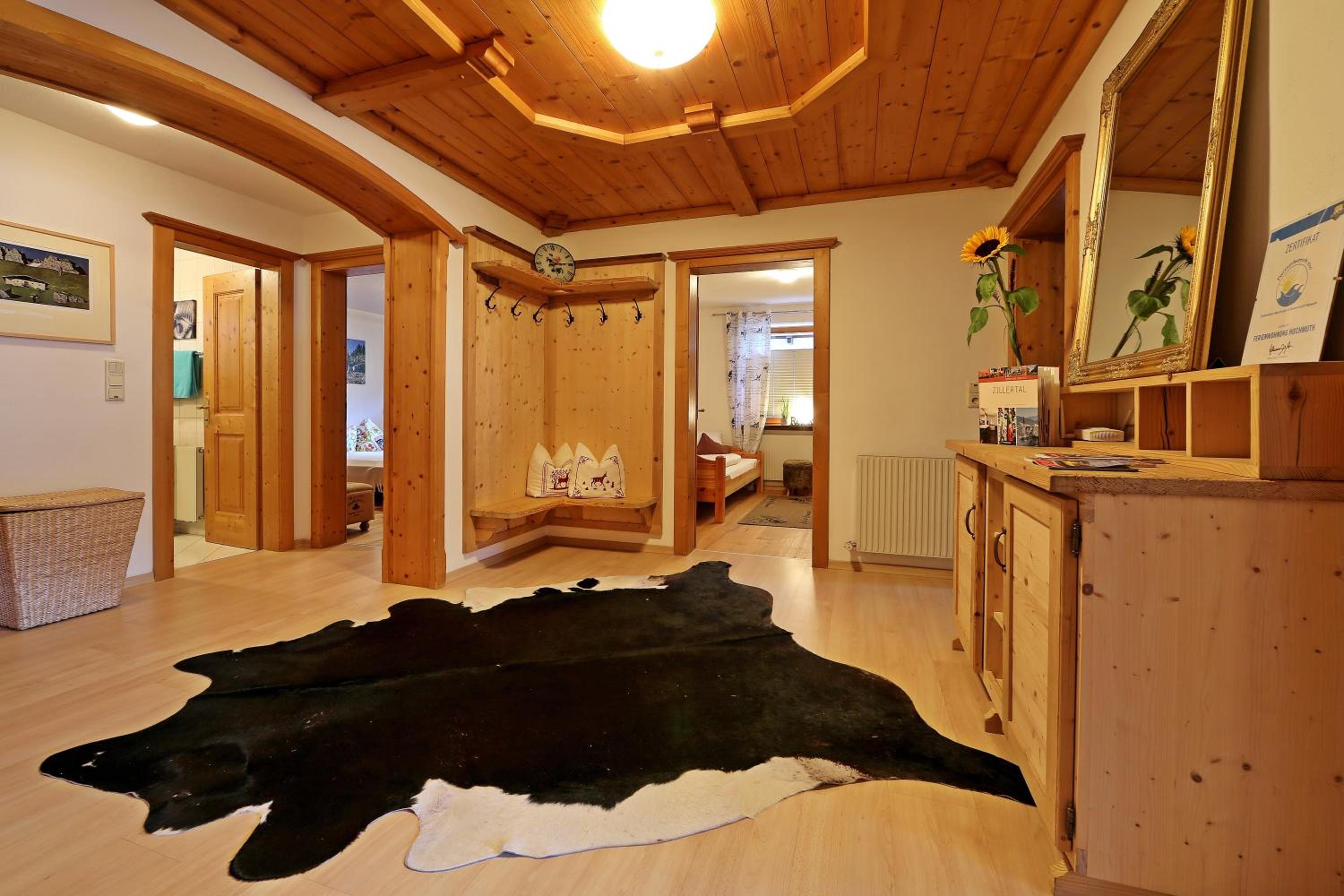 Apartment (2-5 Adults)