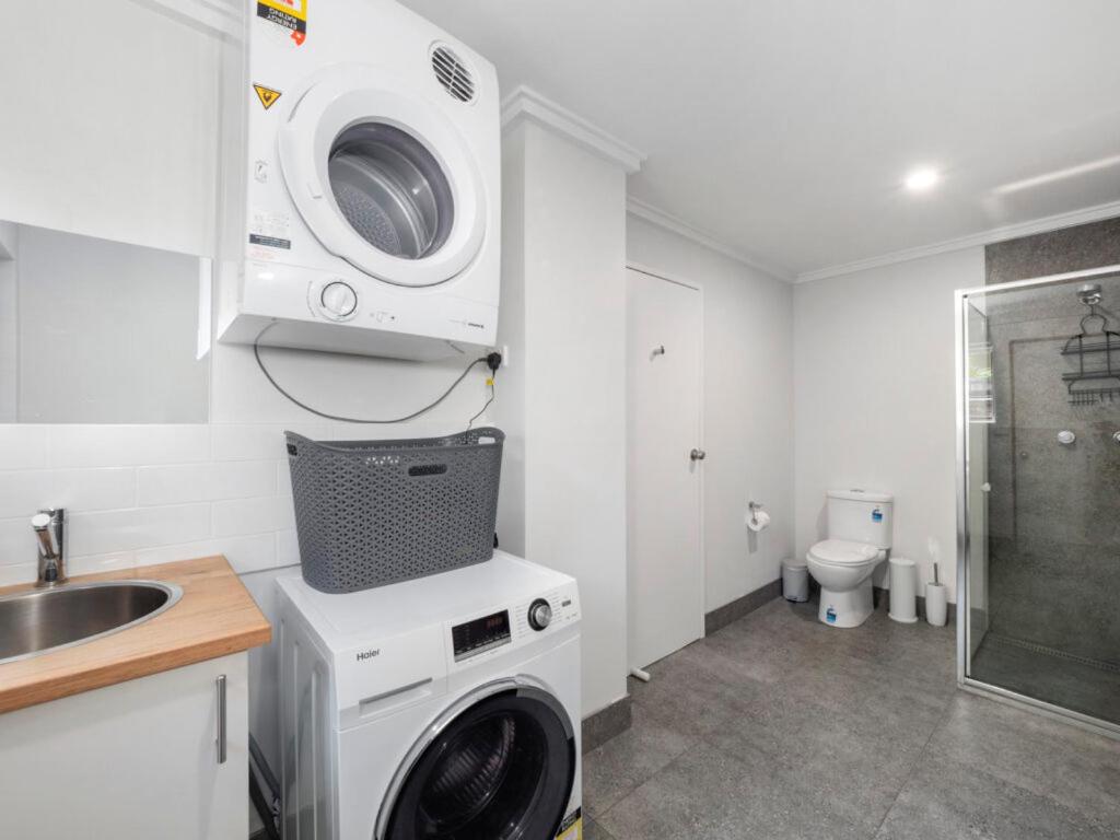 Apartment - Split Level photo 2
