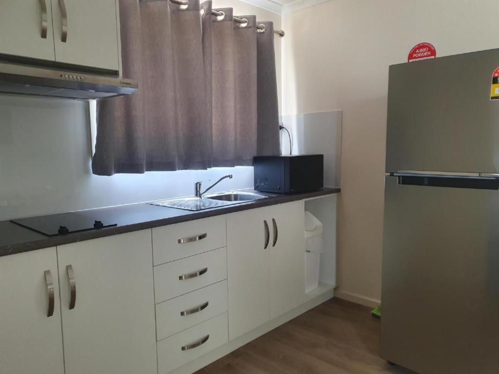 Two-Bedroom Apartment - Photo 12