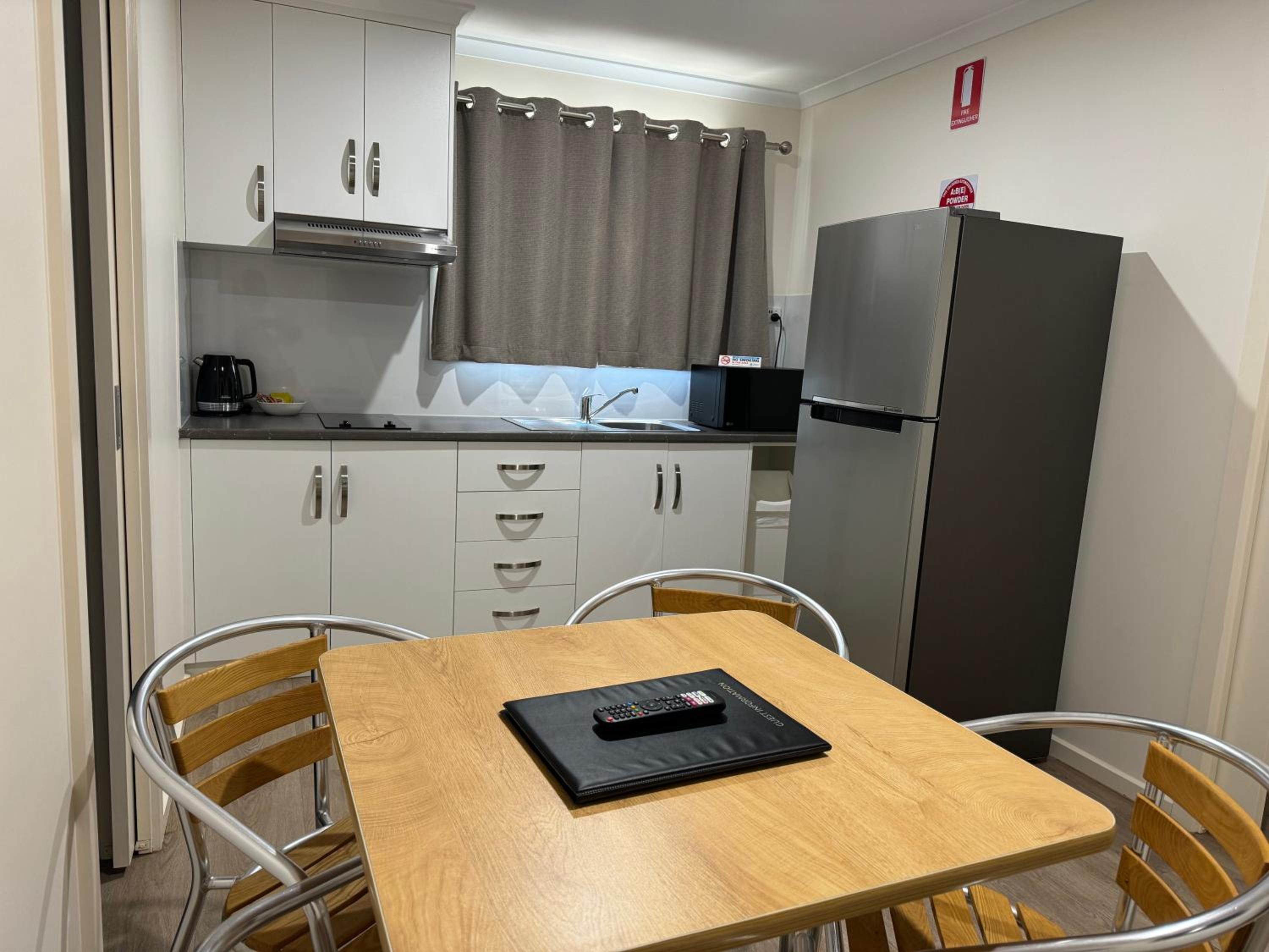 Two-Bedroom Apartment - Photo 8