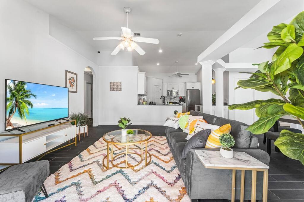 Four-Bedroom House photo 1