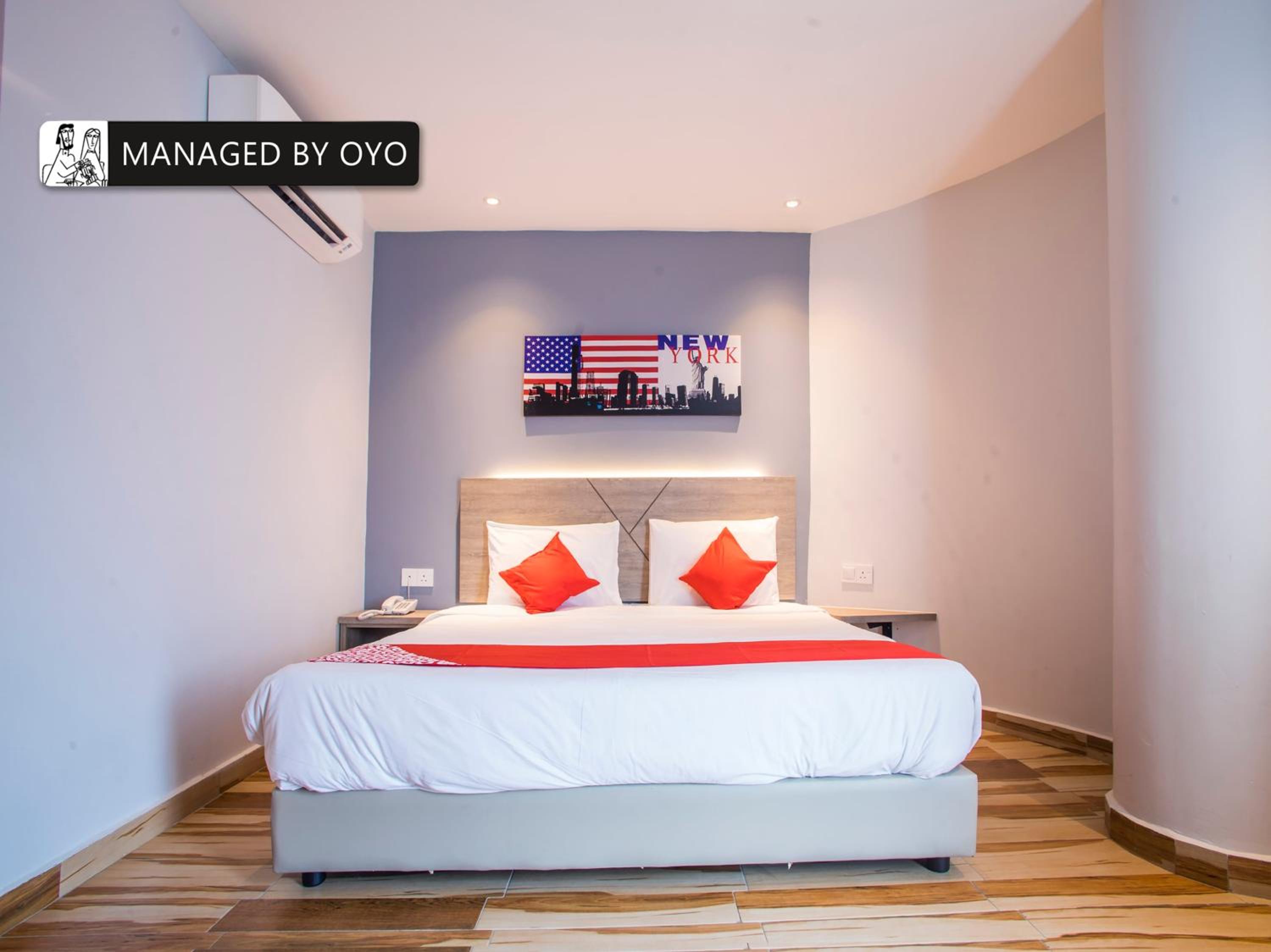 Superior King Room photo 2
