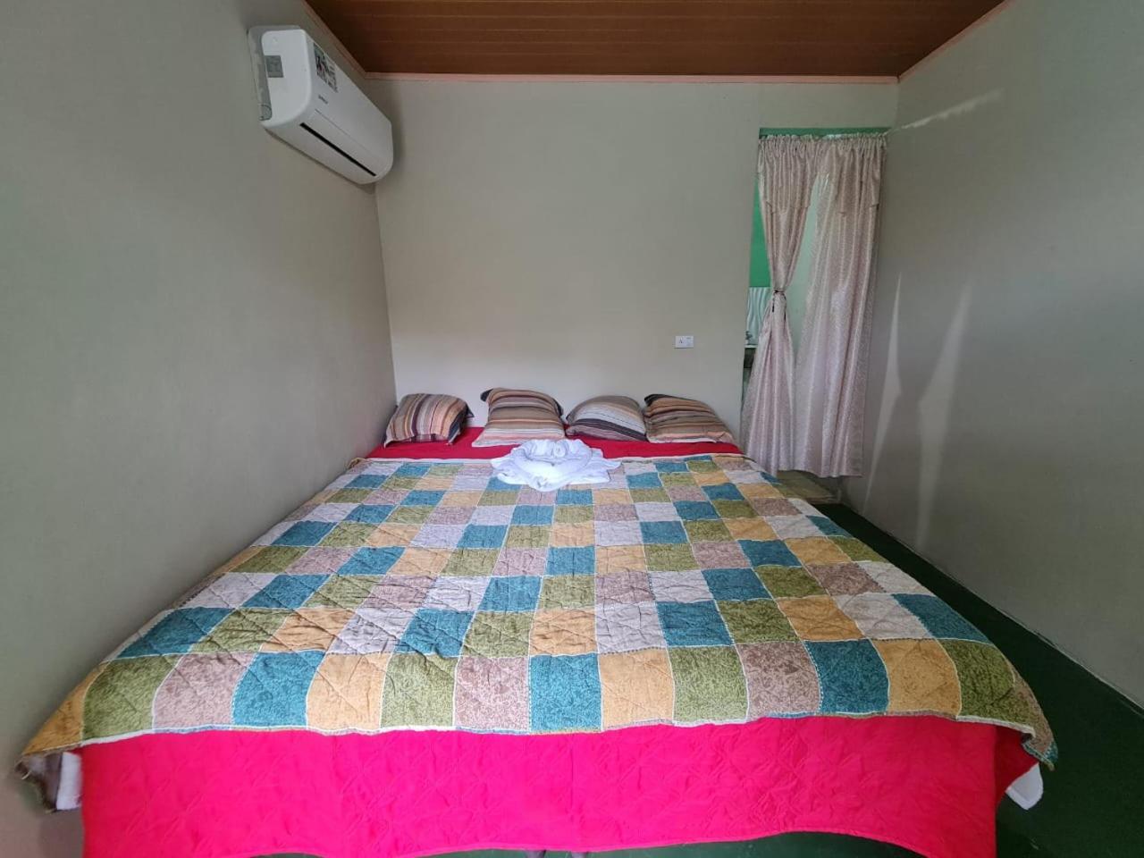 Double Room With Private Bathroom photo 1