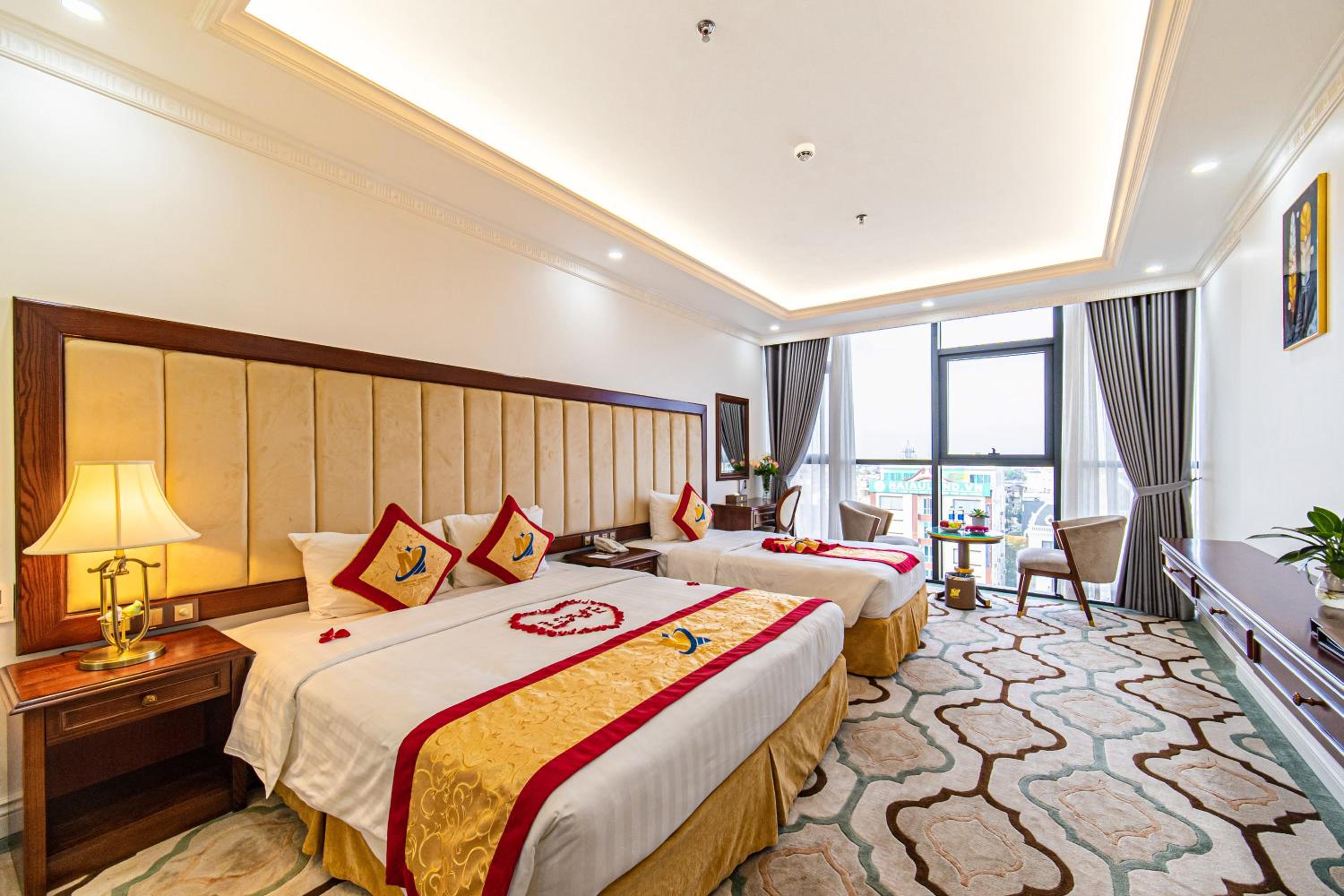 Deluxe Twin Room photo 1
