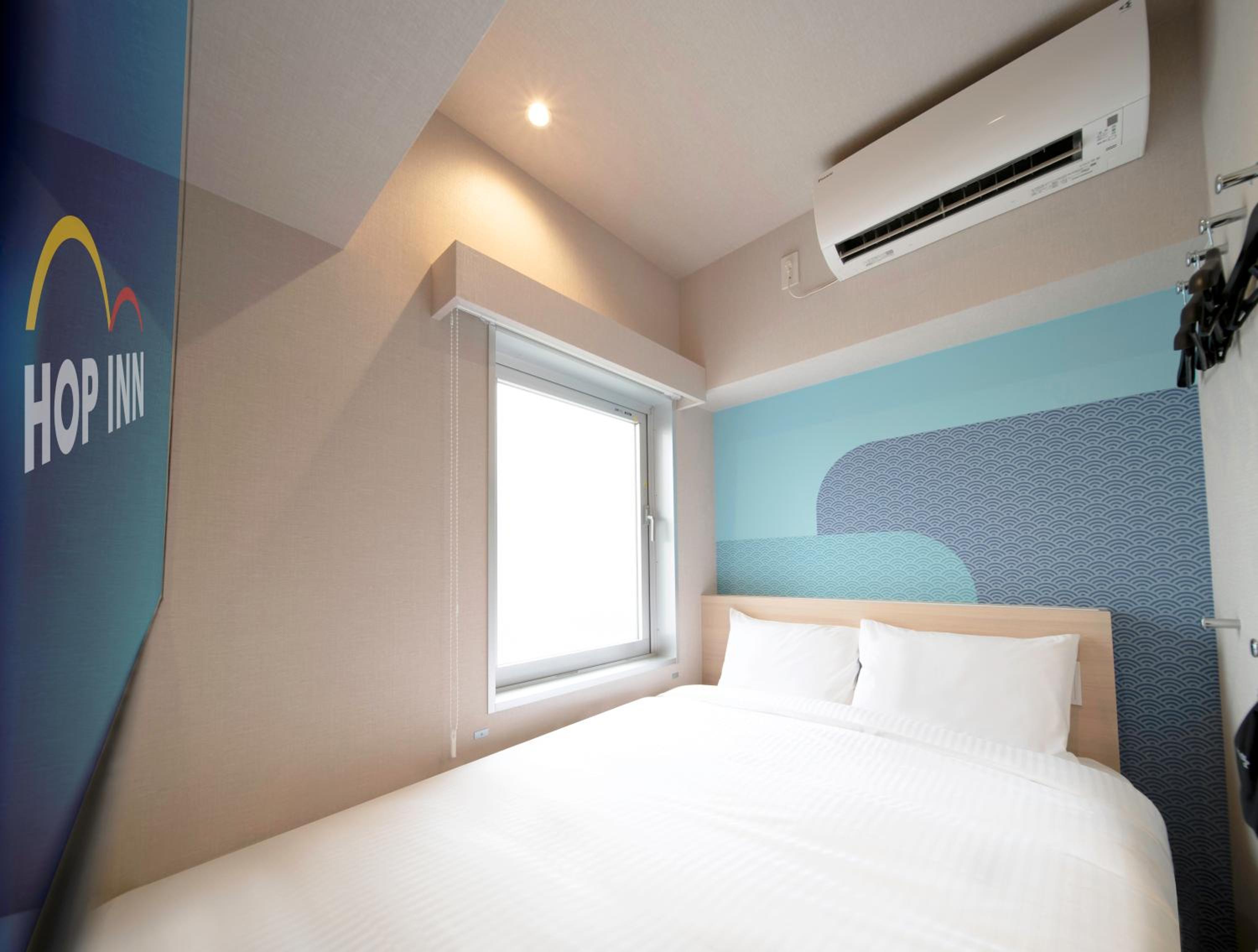 Double Room with Walk-in Shower photo 2