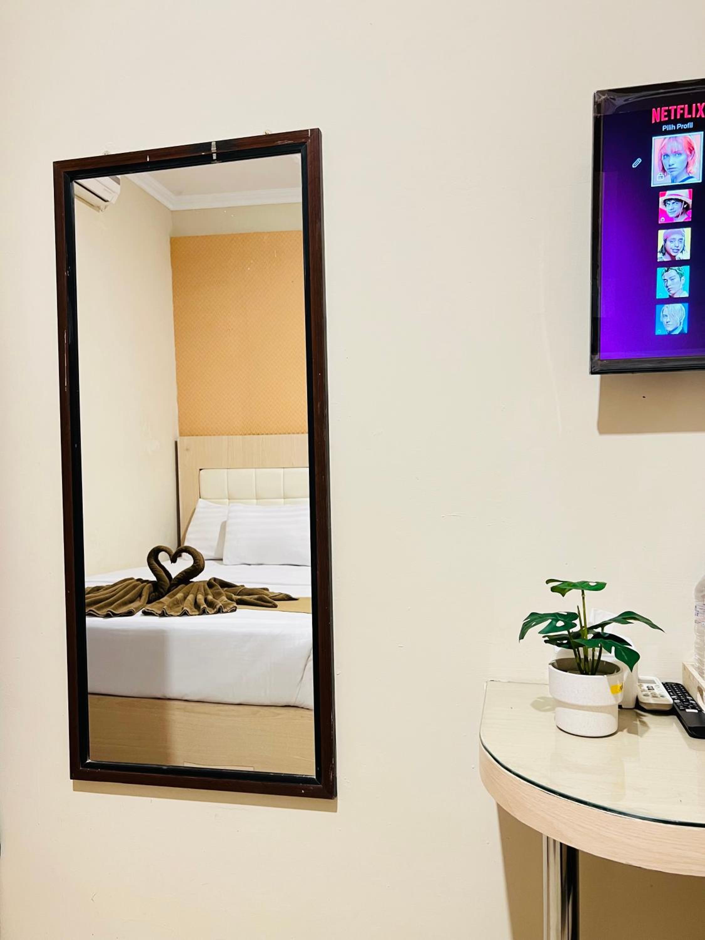 Deluxe Double or Twin Room photo 2