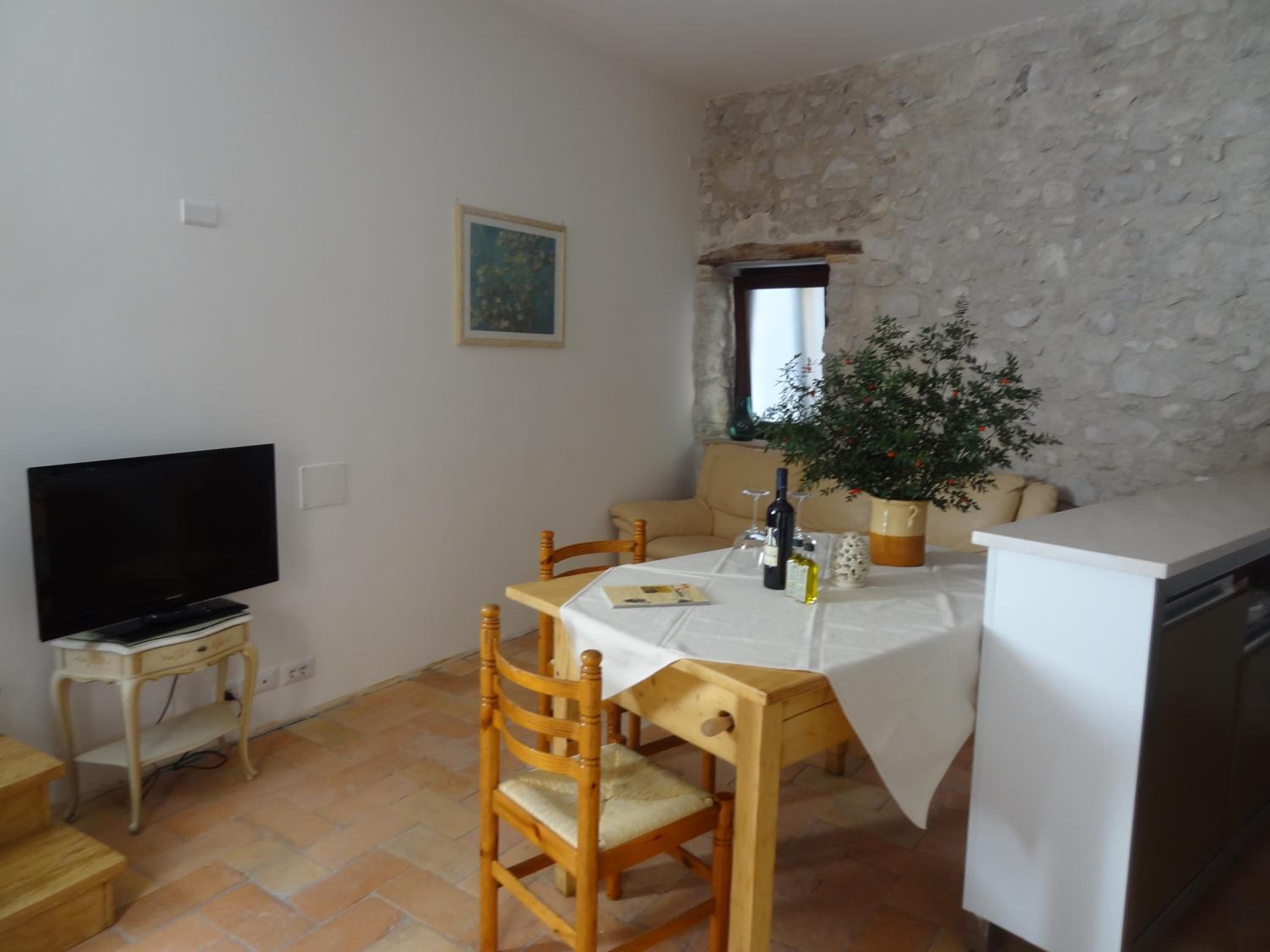 Maisonette photo 2