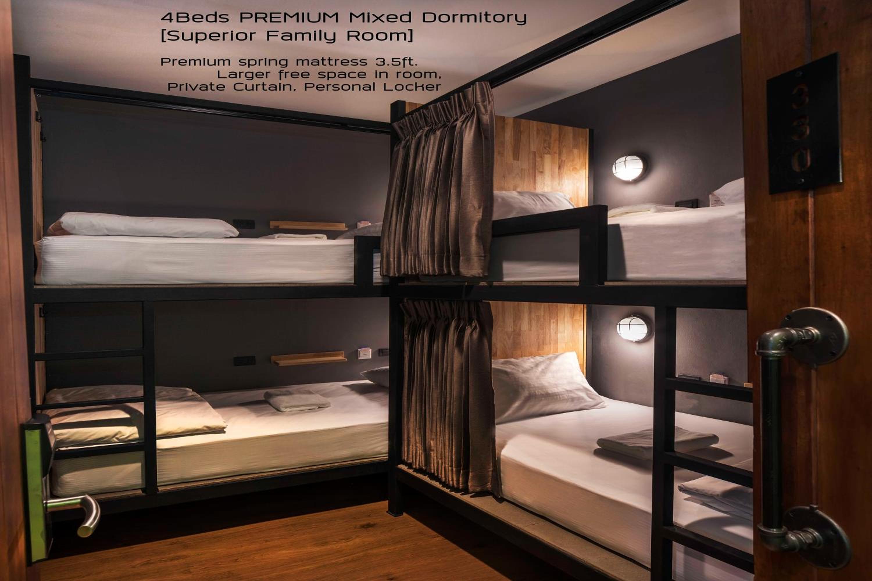 Bed in 4-Bed Female Dormitory Room photo 2