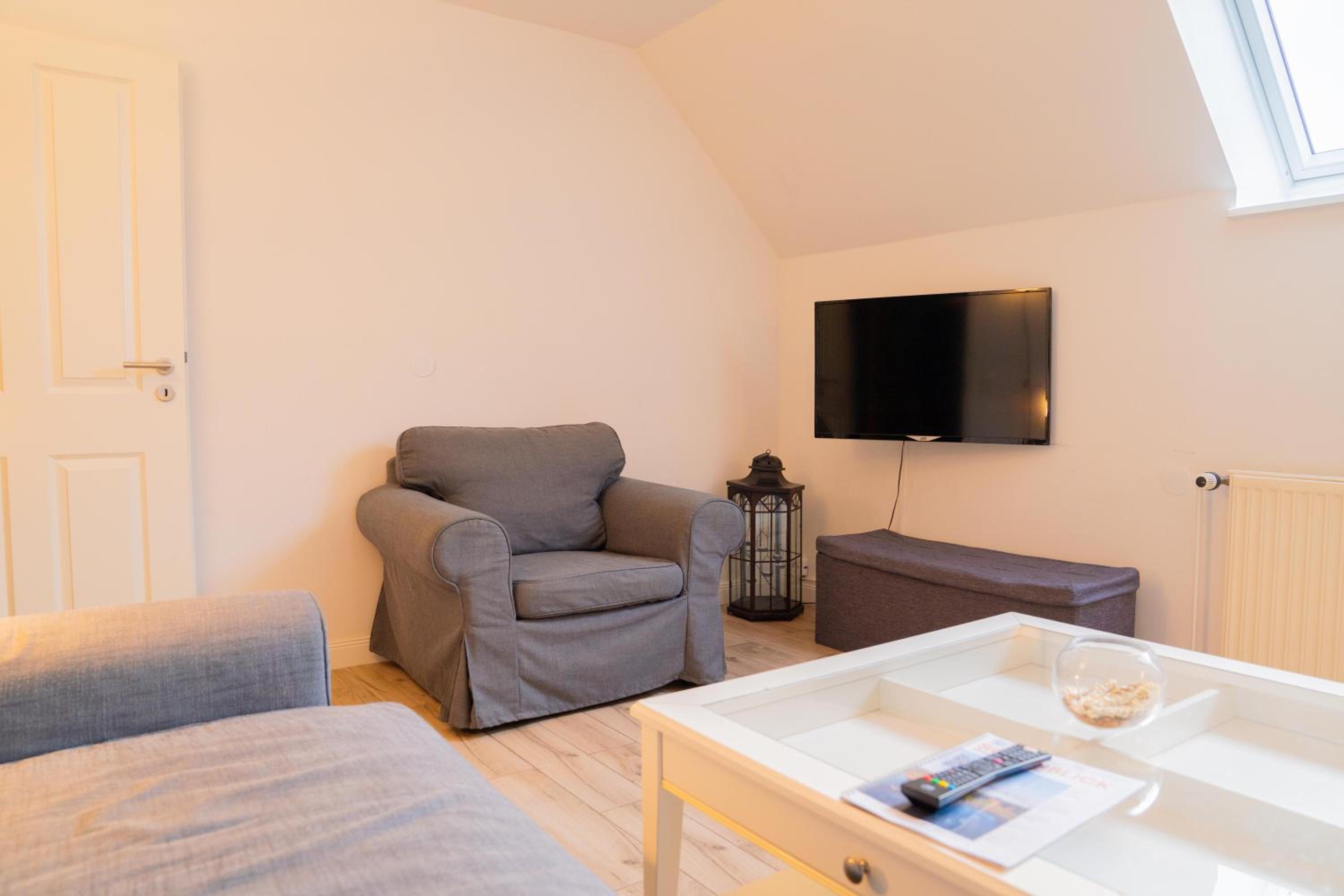 Two-Bedroom Apartment photo 2