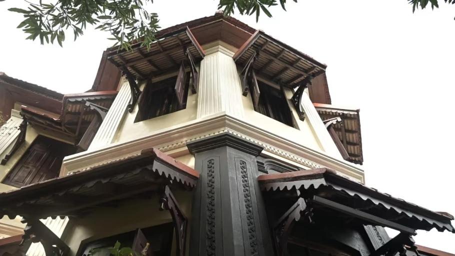 Heritage Suite - 10% Discount on Food & Soft Beverages - Photo 4