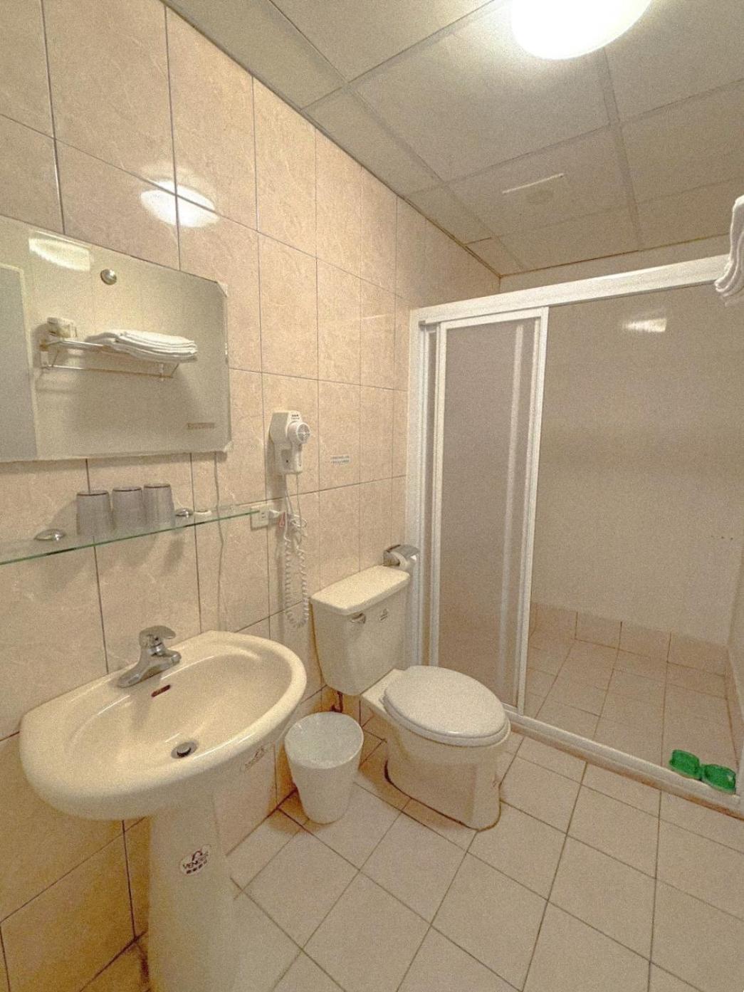 Standard Triple Room photo 3
