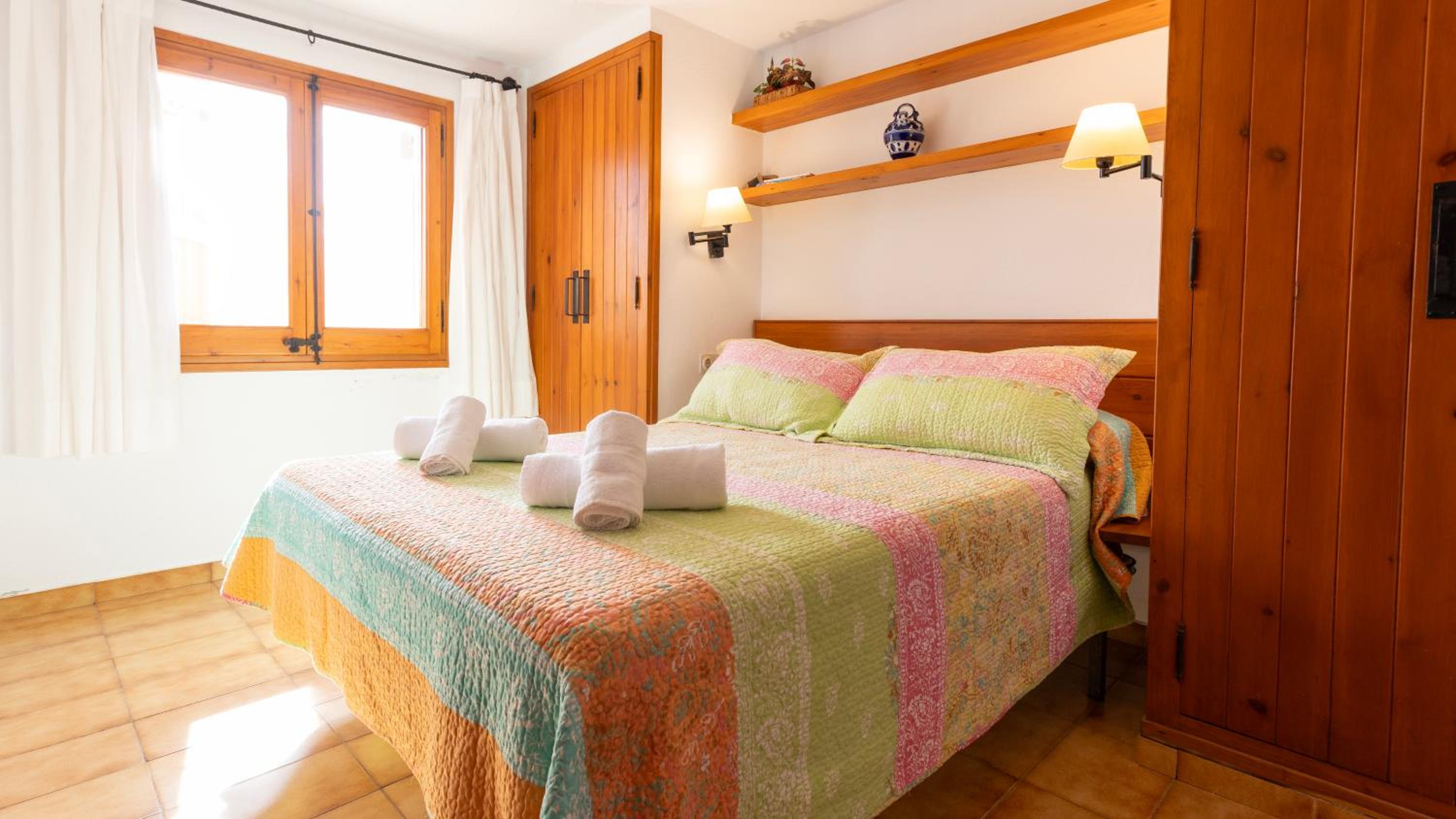 Casa de cuatro habitaciones